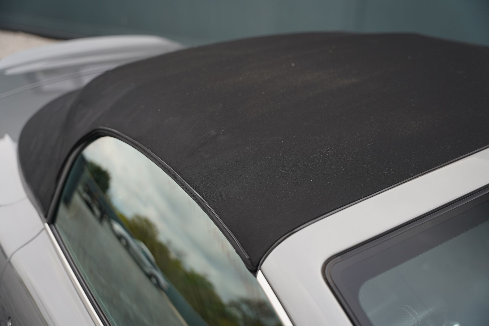 2012 Aston Martin V12 Vantage Roadster - 096 of 101