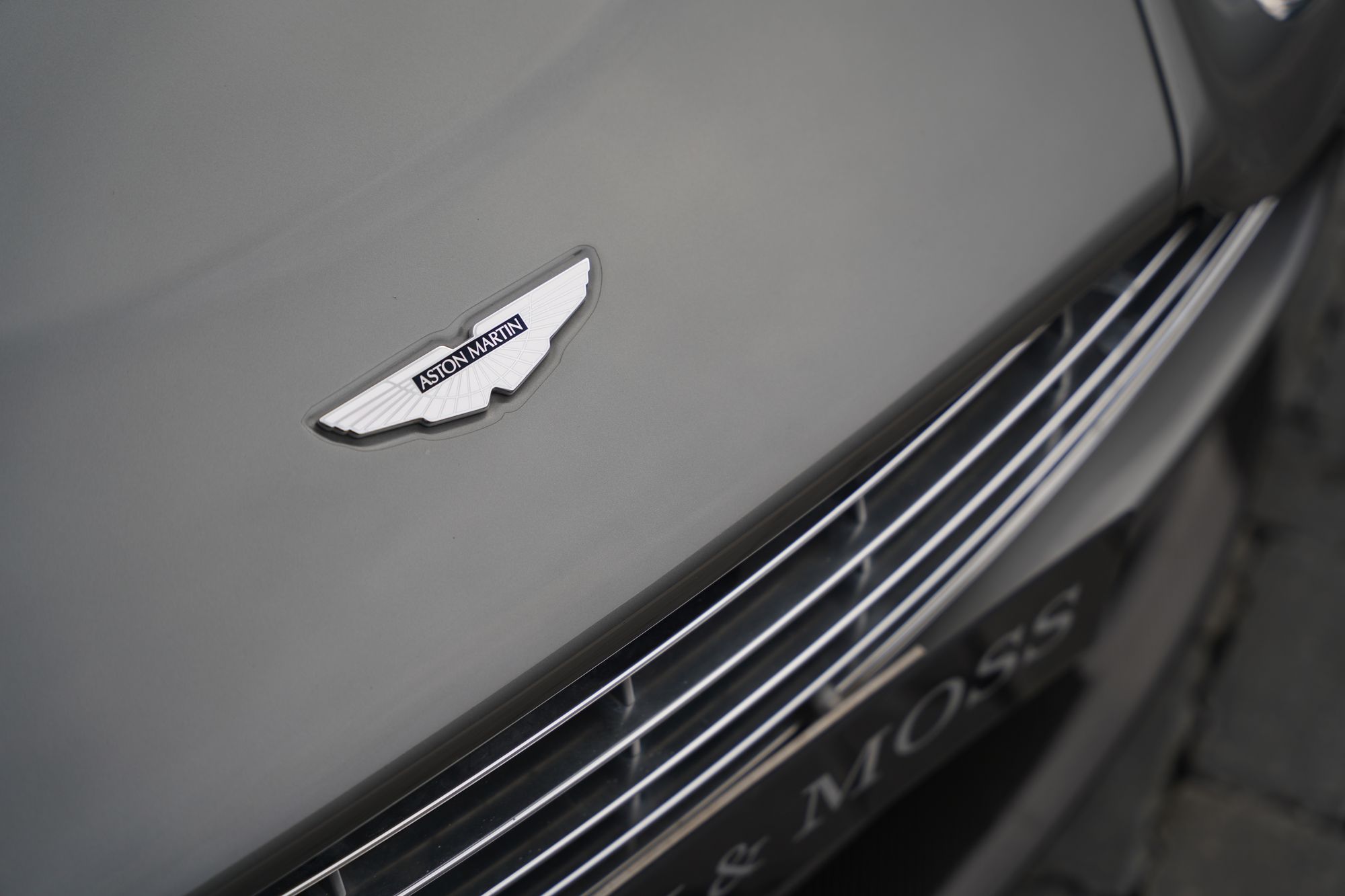 2012 Aston Martin V12 Vantage Roadster - 096 of 101