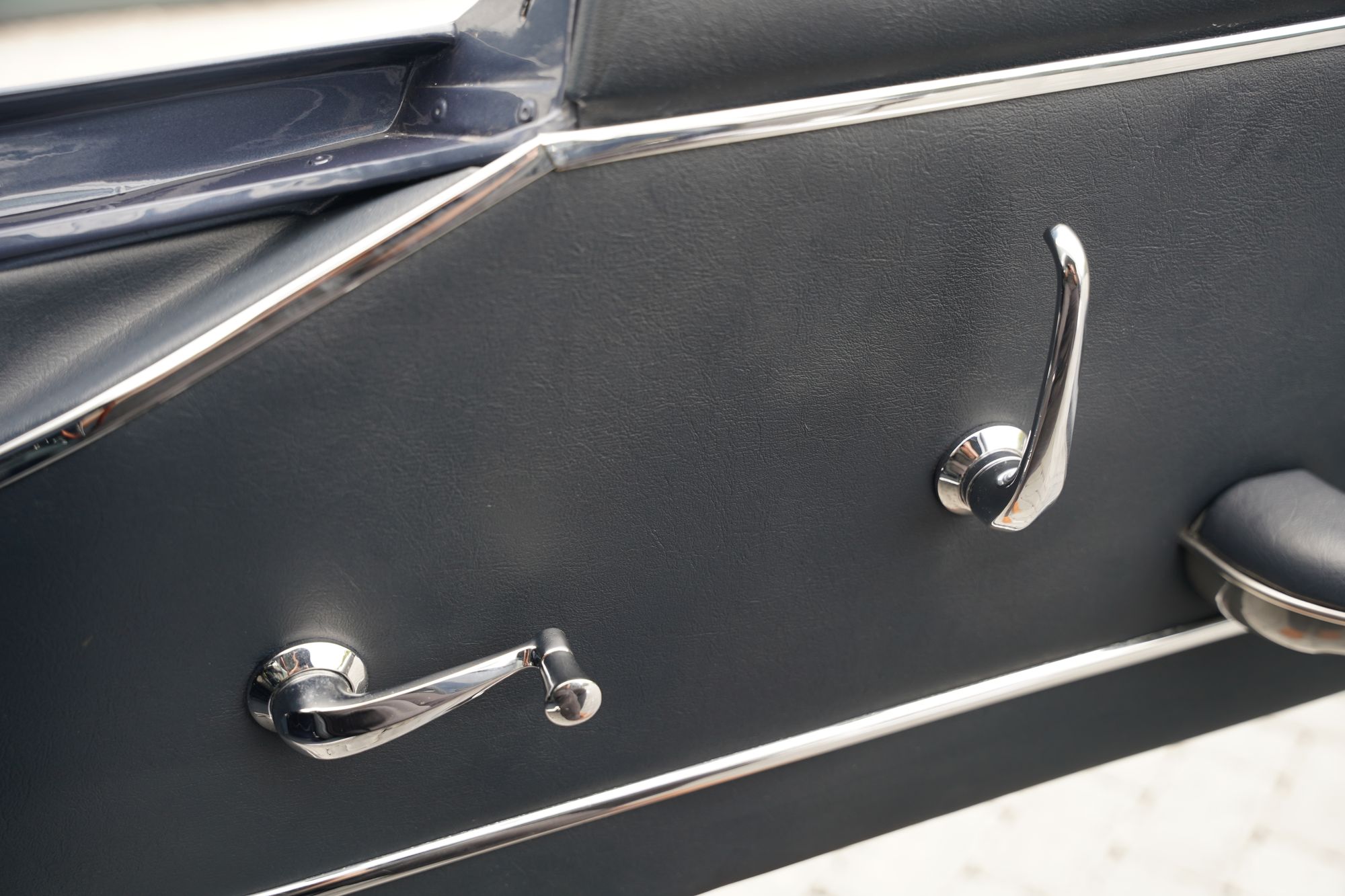 1965 Jaguar E-Type Series 1 4.2 FHC (Fully Restored)