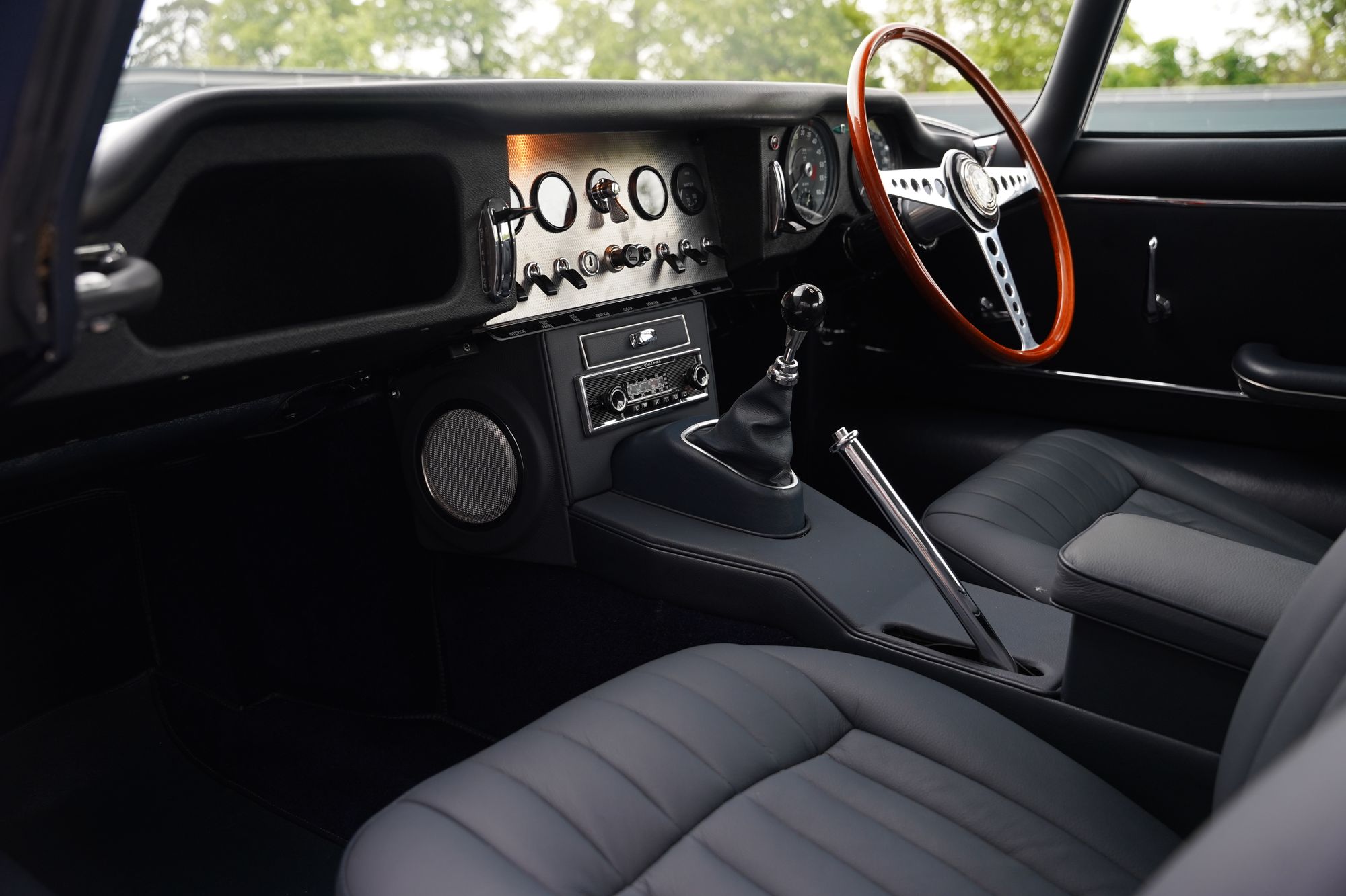 1965 Jaguar E-Type Series 1 4.2 FHC (Fully Restored)
