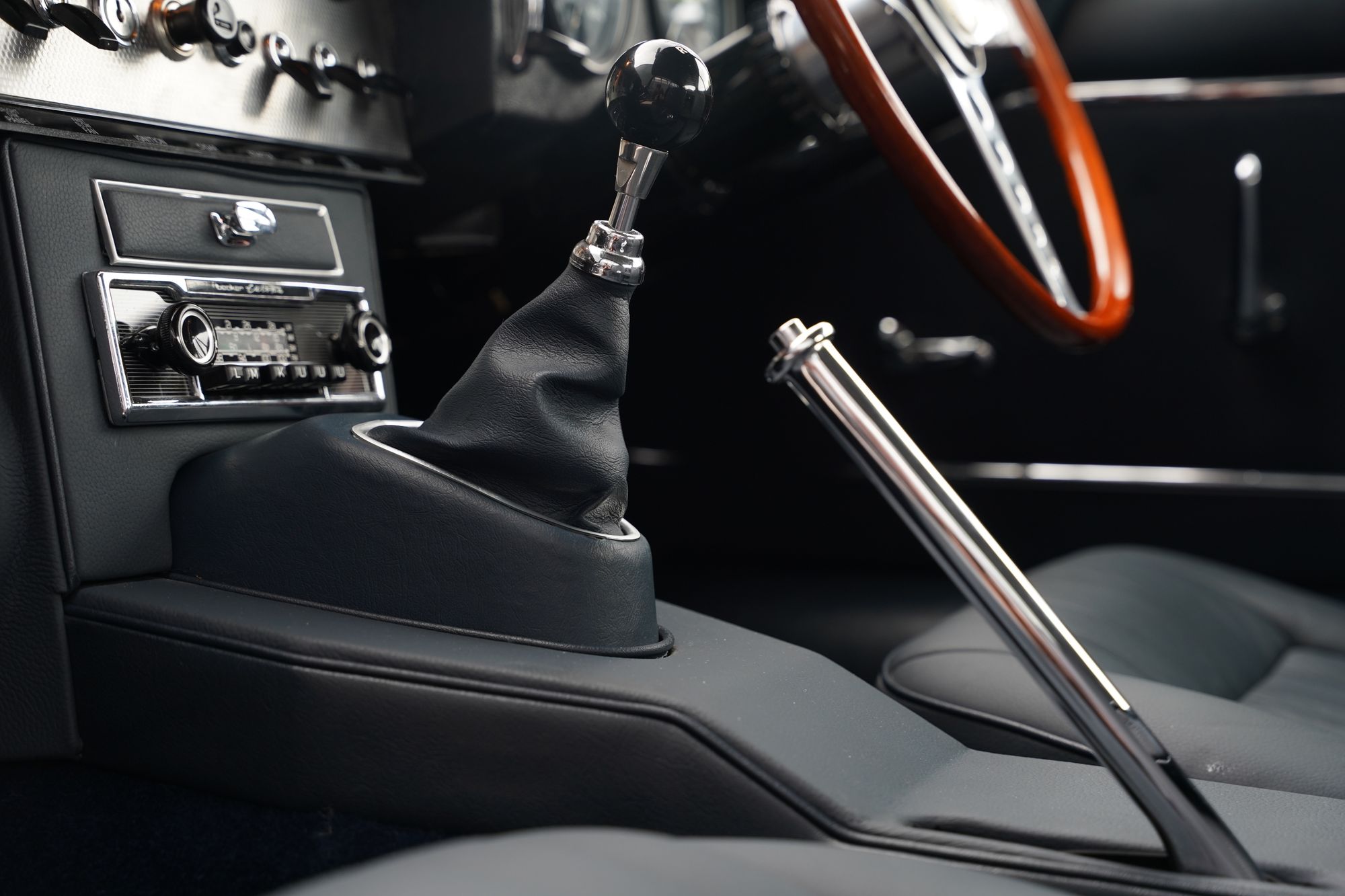 1965 Jaguar E-Type Series 1 4.2 FHC (Fully Restored)