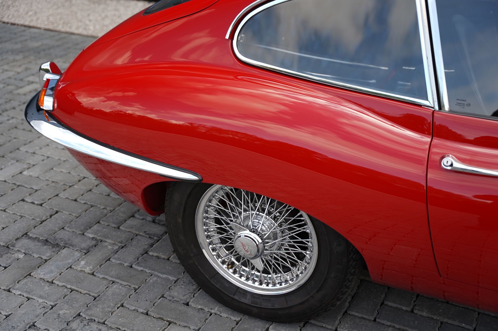 1962 Jaguar E-Type Series 1 3.8 FHC