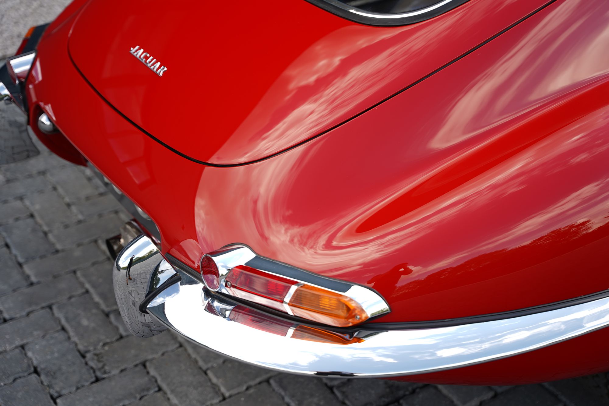 1962 Jaguar E-Type Series 1 3.8 FHC