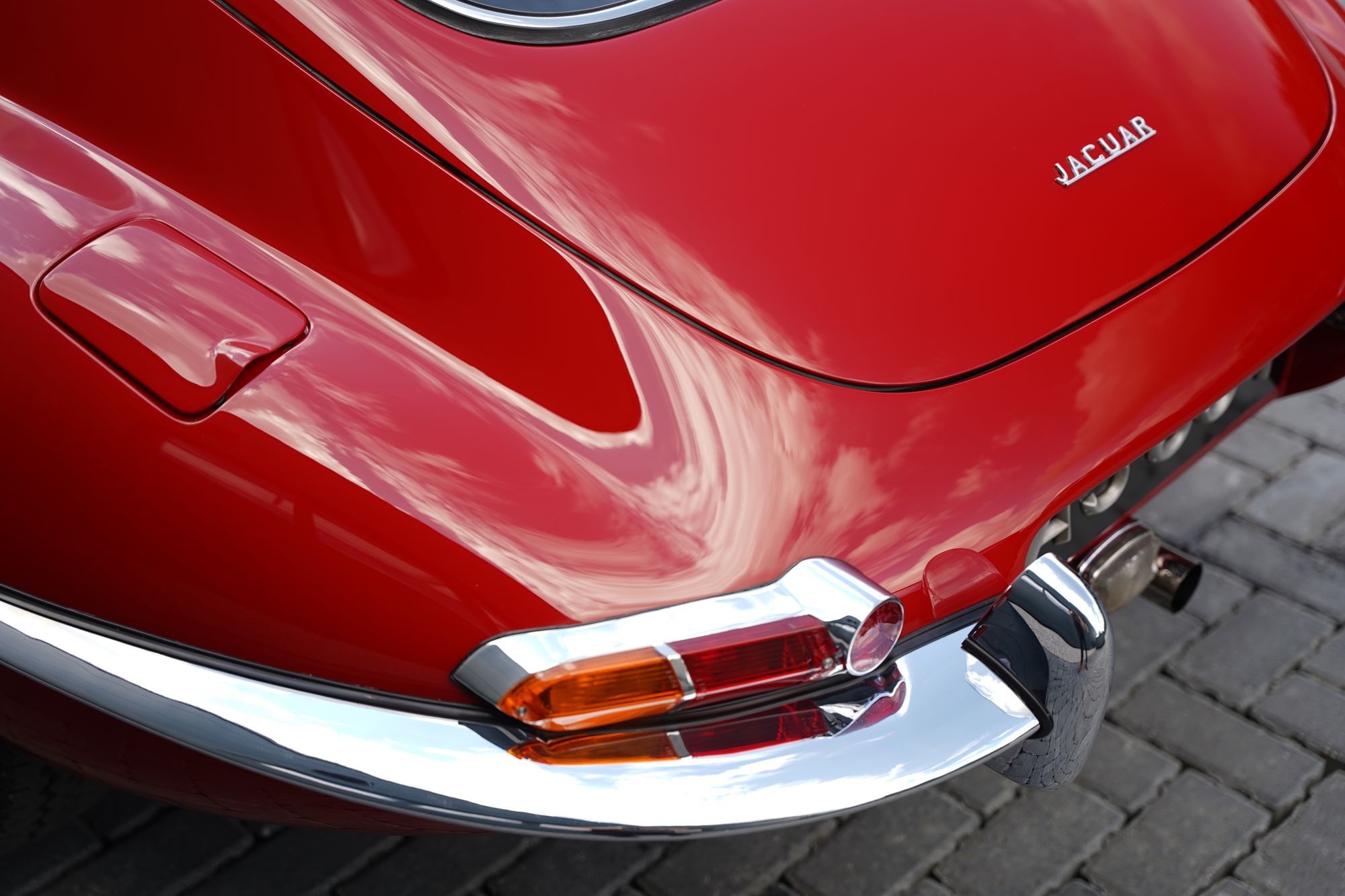 1962 Jaguar E-Type Series 1 3.8 FHC