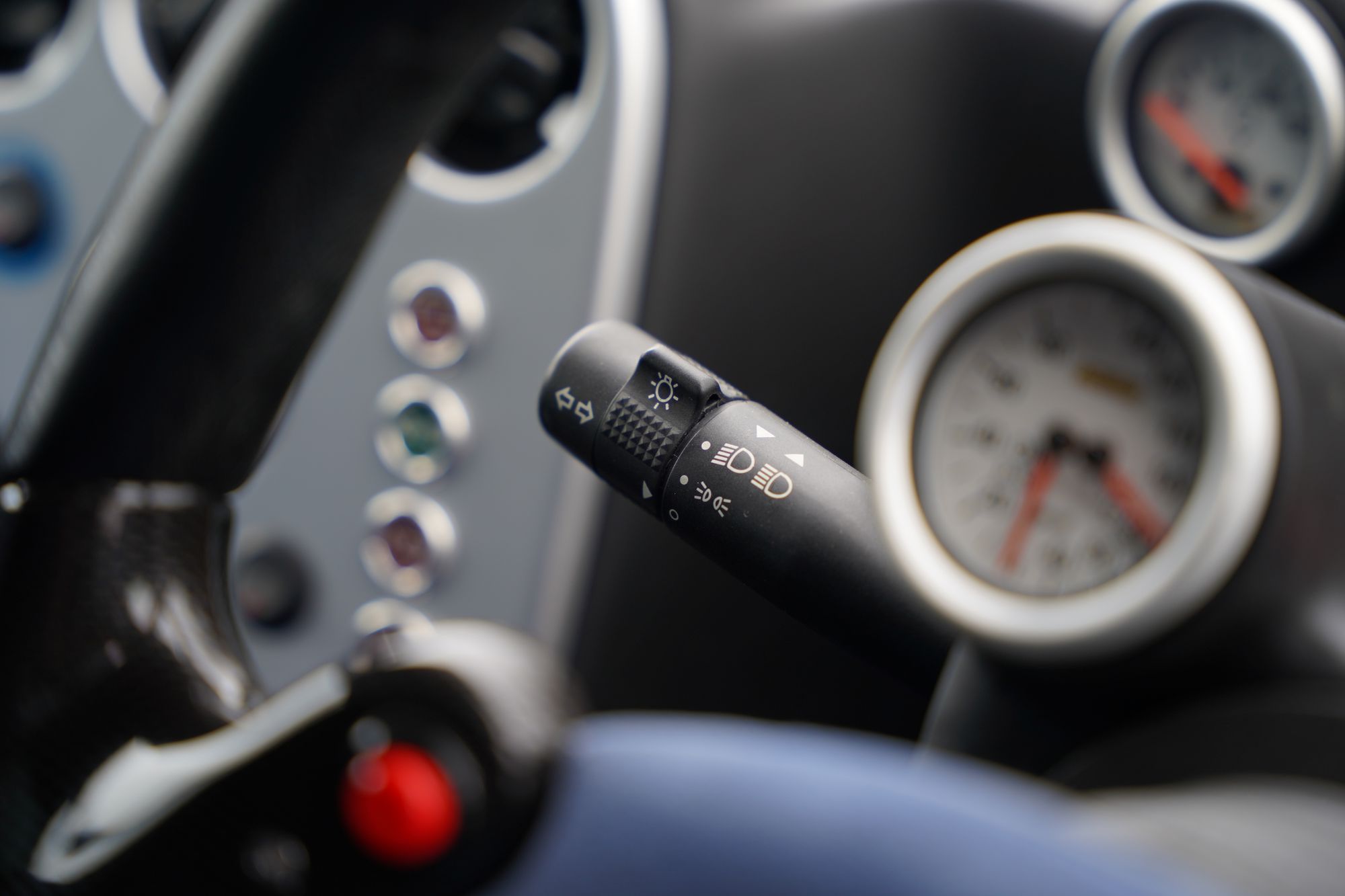 2003 Noble M12 GTO-3R