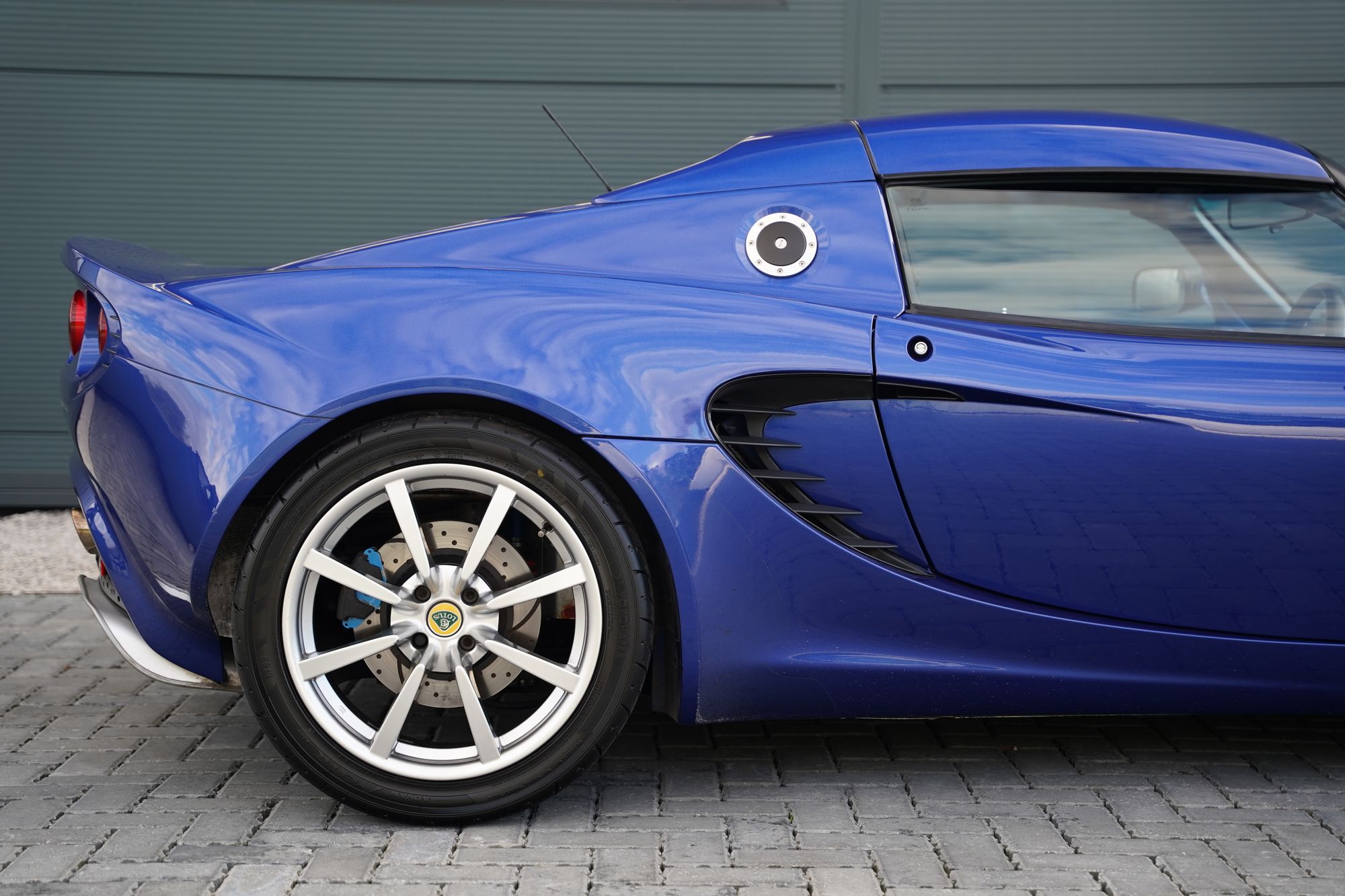 2004 Lotus Elise 111S