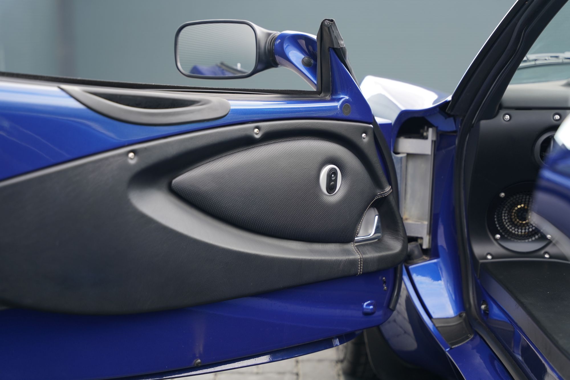 2004 Lotus Elise 111S