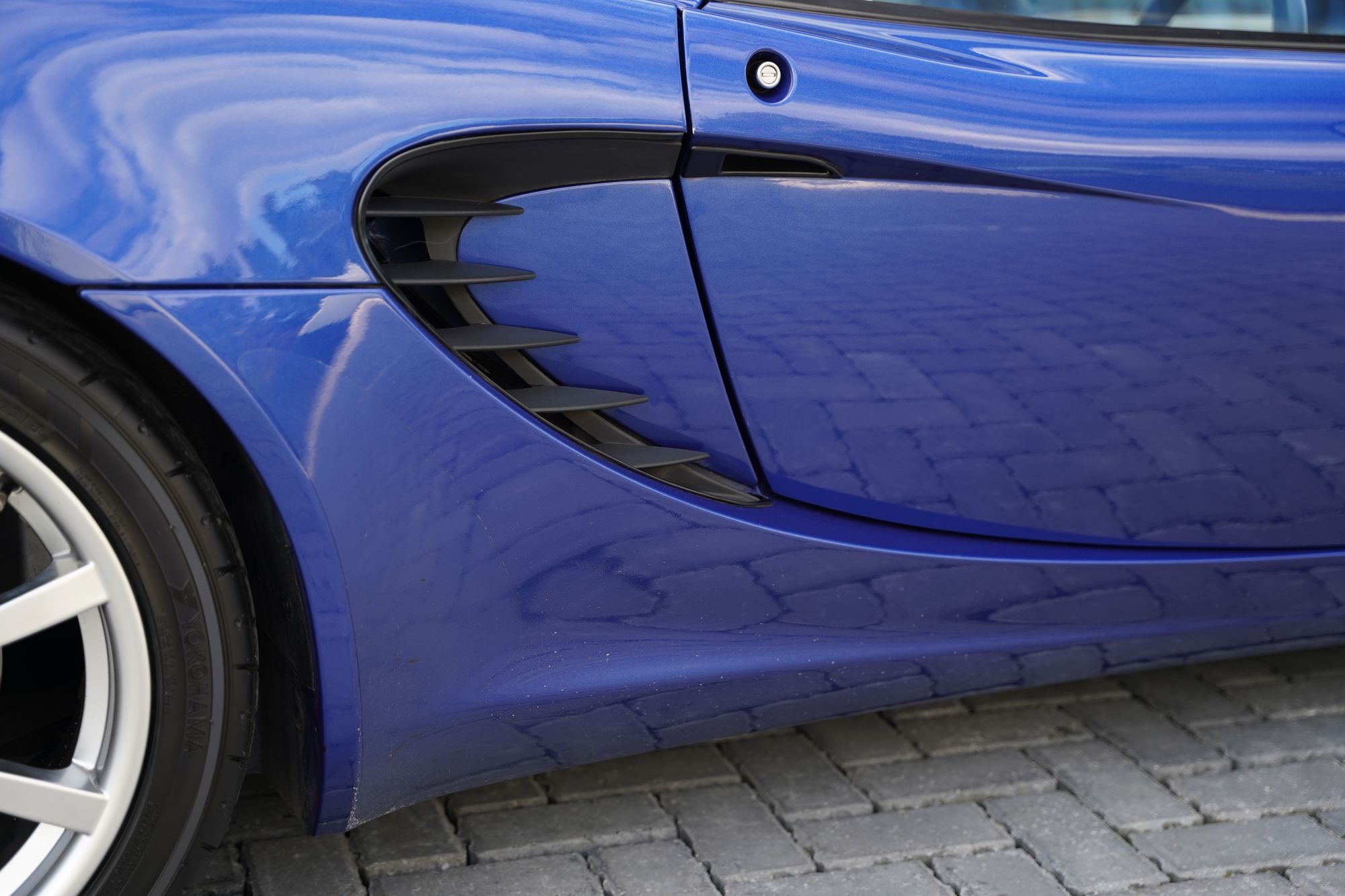 2004 Lotus Elise 111S