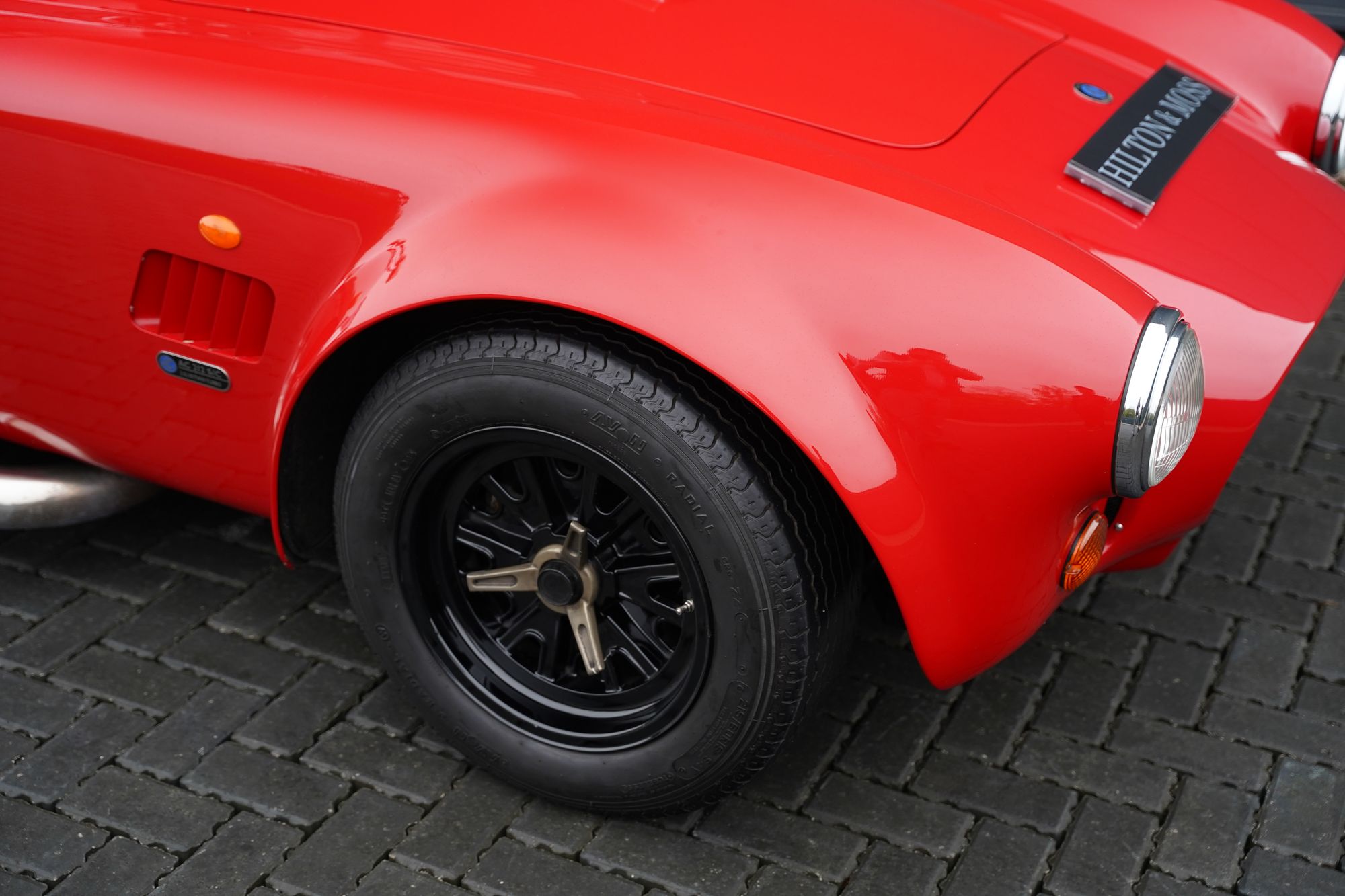 2000 AC Cobra 212 S/C
