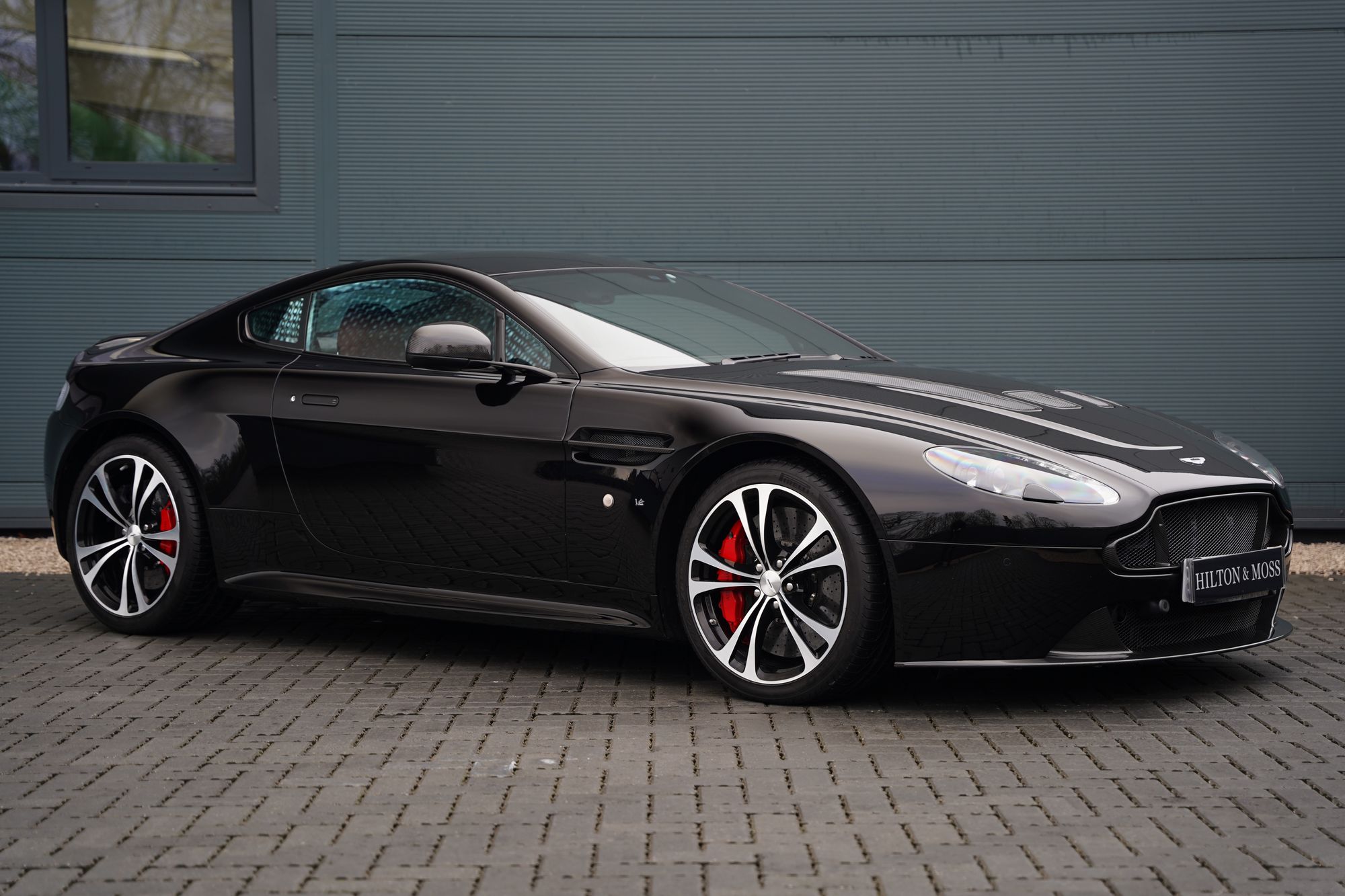 2018 Aston Martin V12 Vantage S