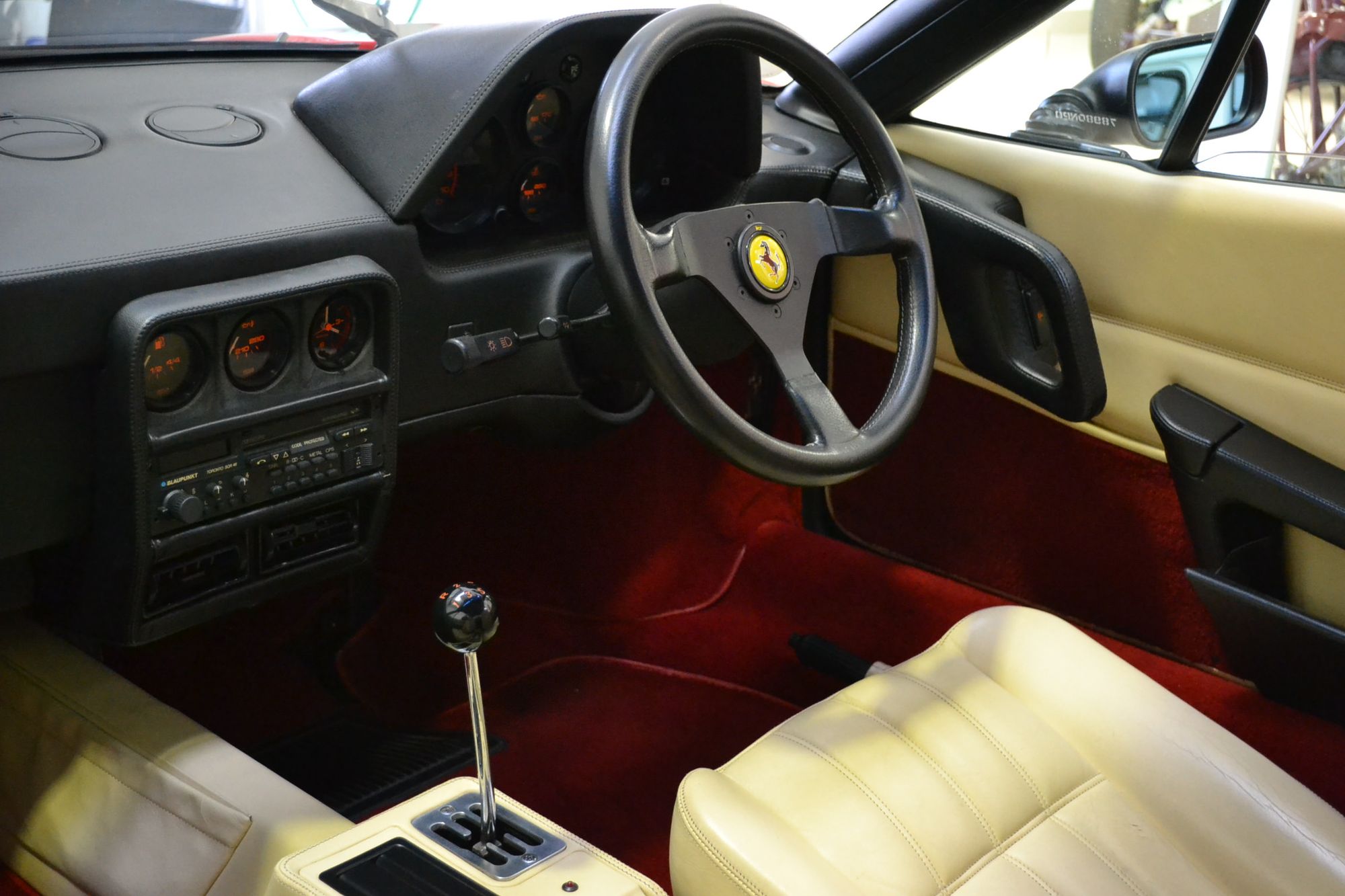 Ferrari 328 GTS ABS