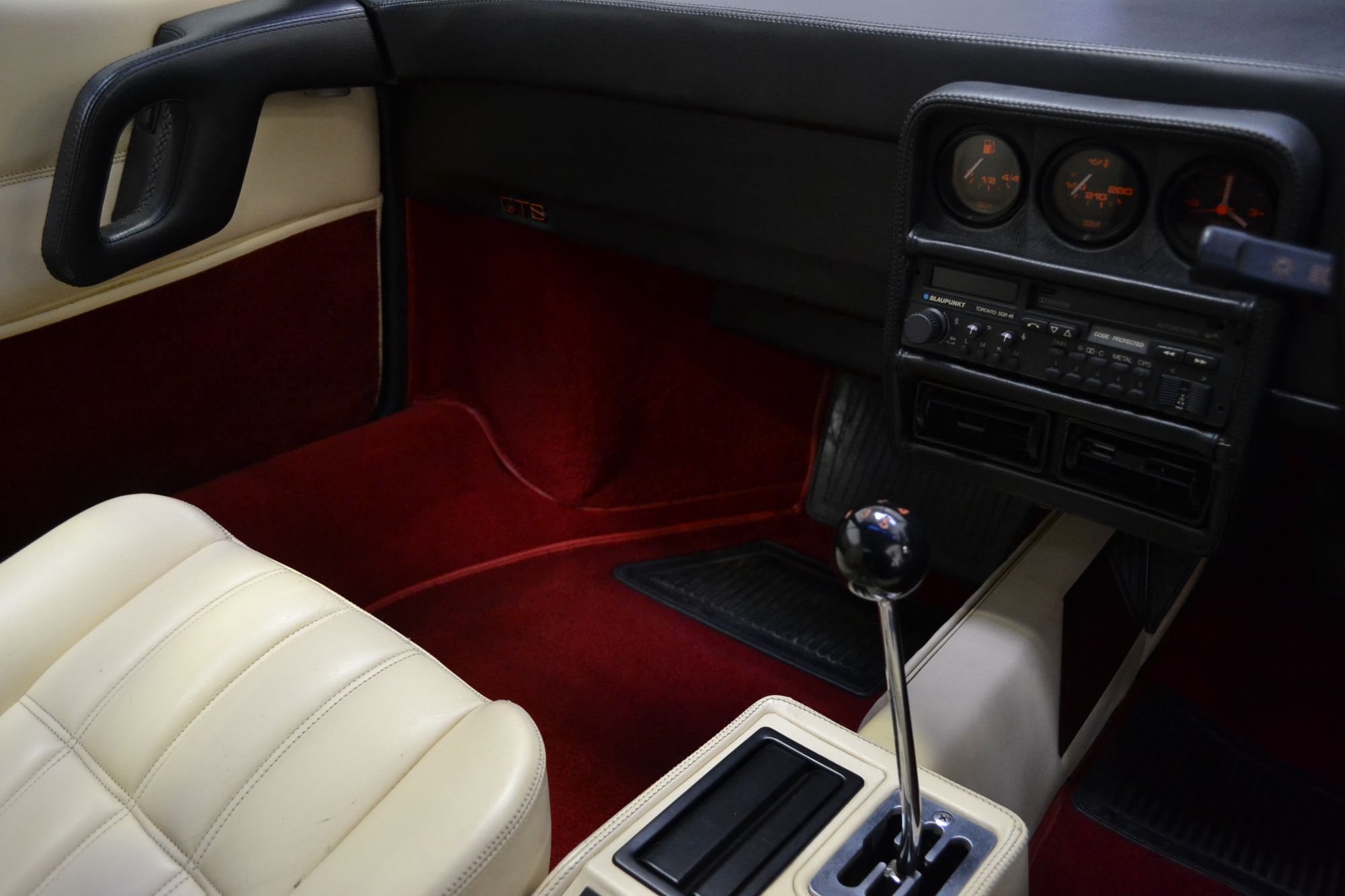 Ferrari 328 GTS ABS