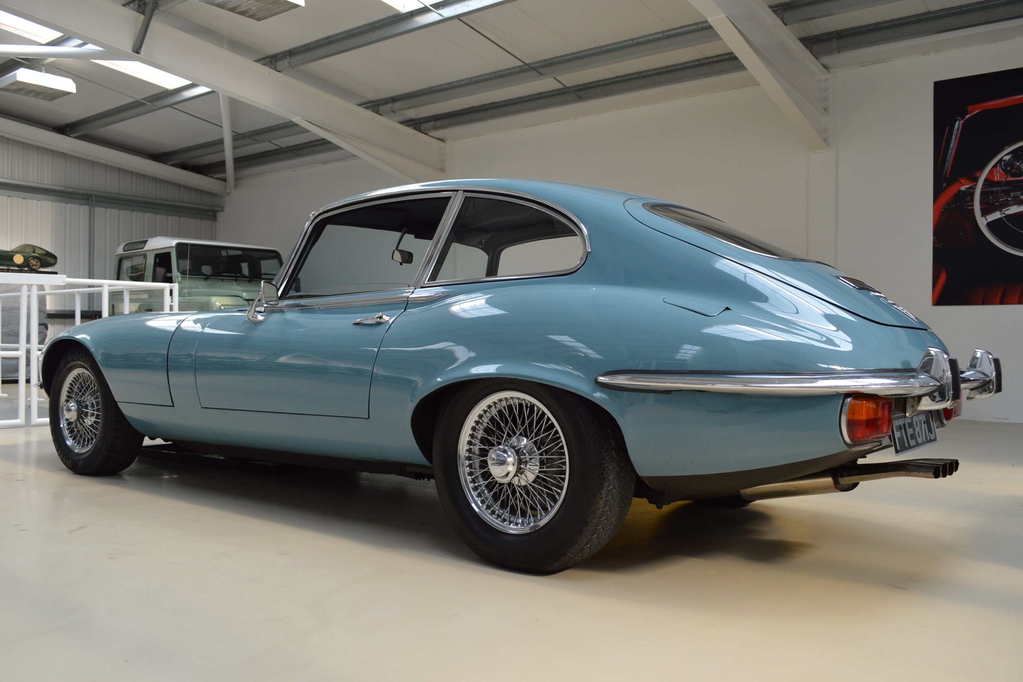 Jaguar E-Type Series 3 V12