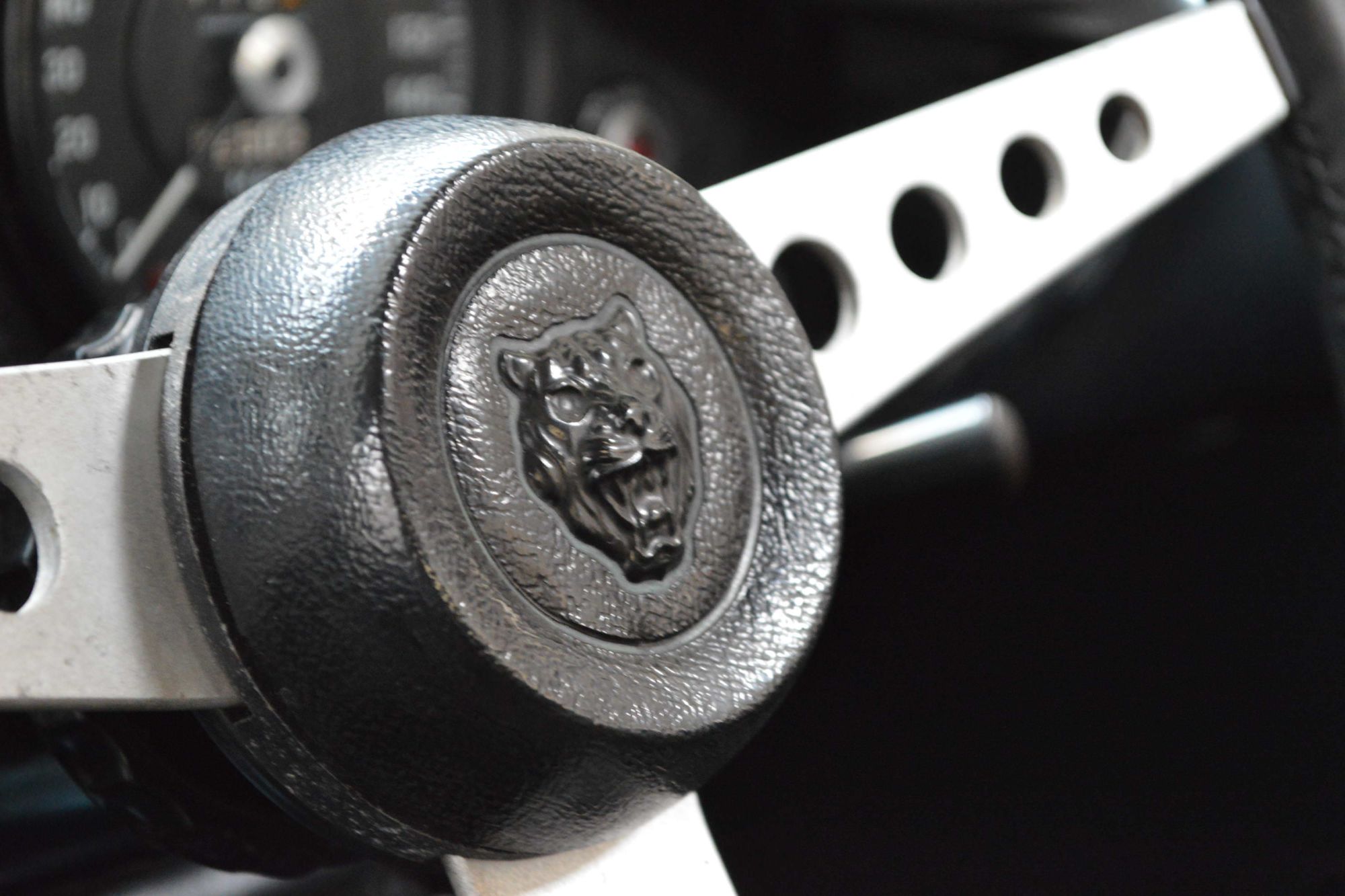Jaguar E-Type Series 3 V12