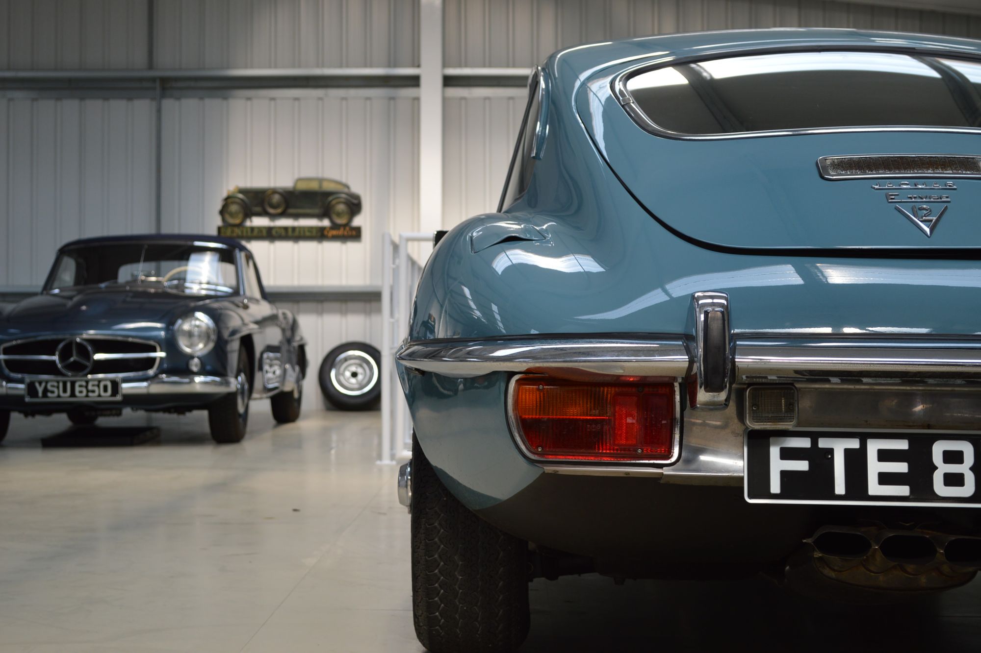 Jaguar E-Type Series 3 V12