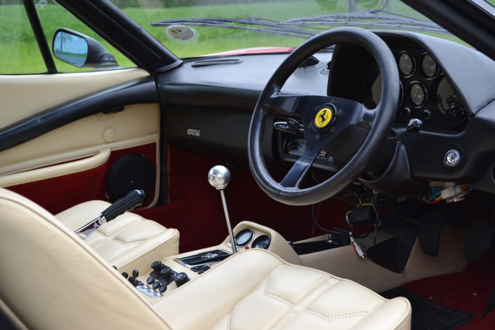 Ferrari 308 GTS QV