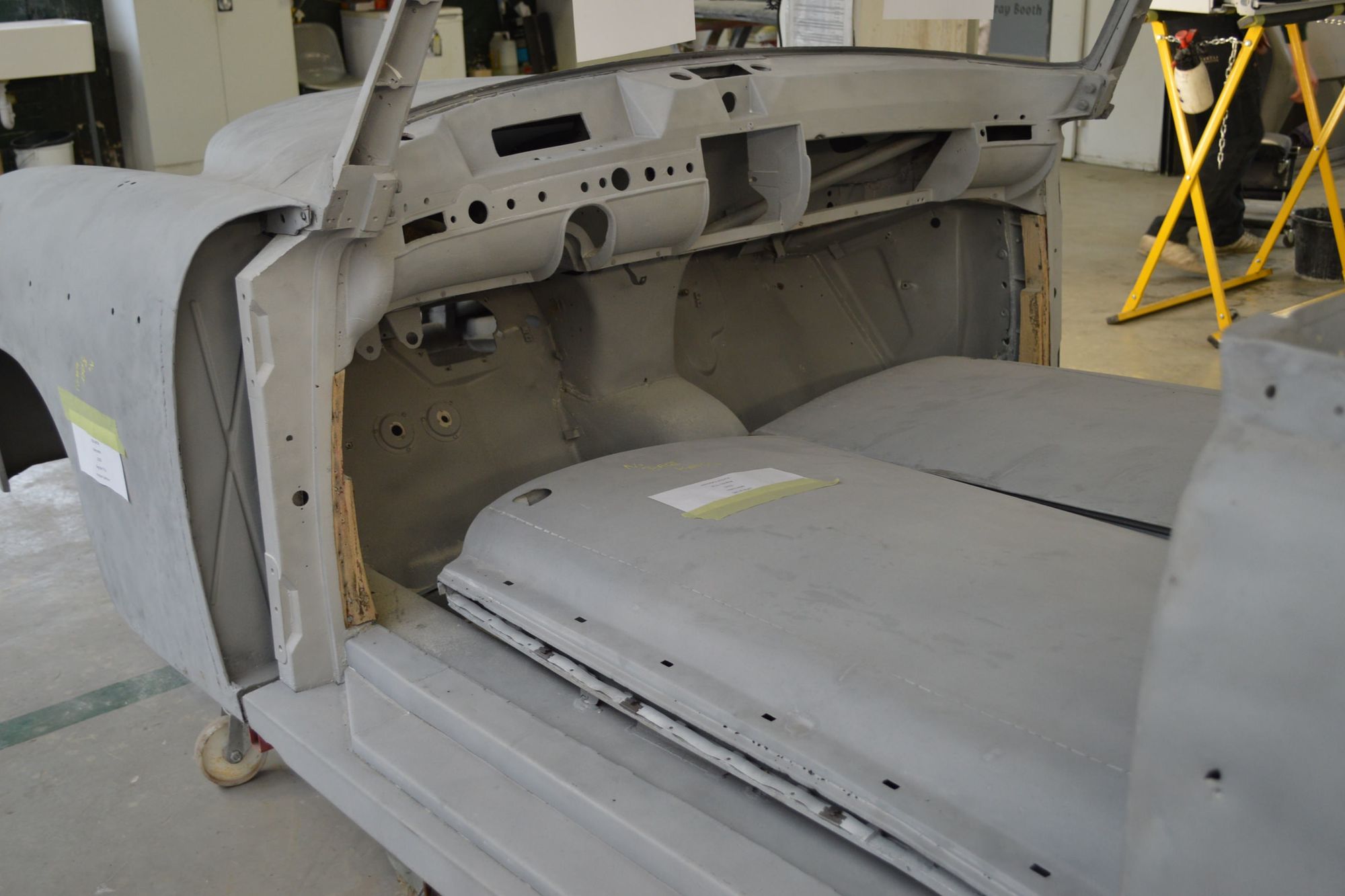 Mercedes-Benz 220S PONTON RESTORATION PROJECT
