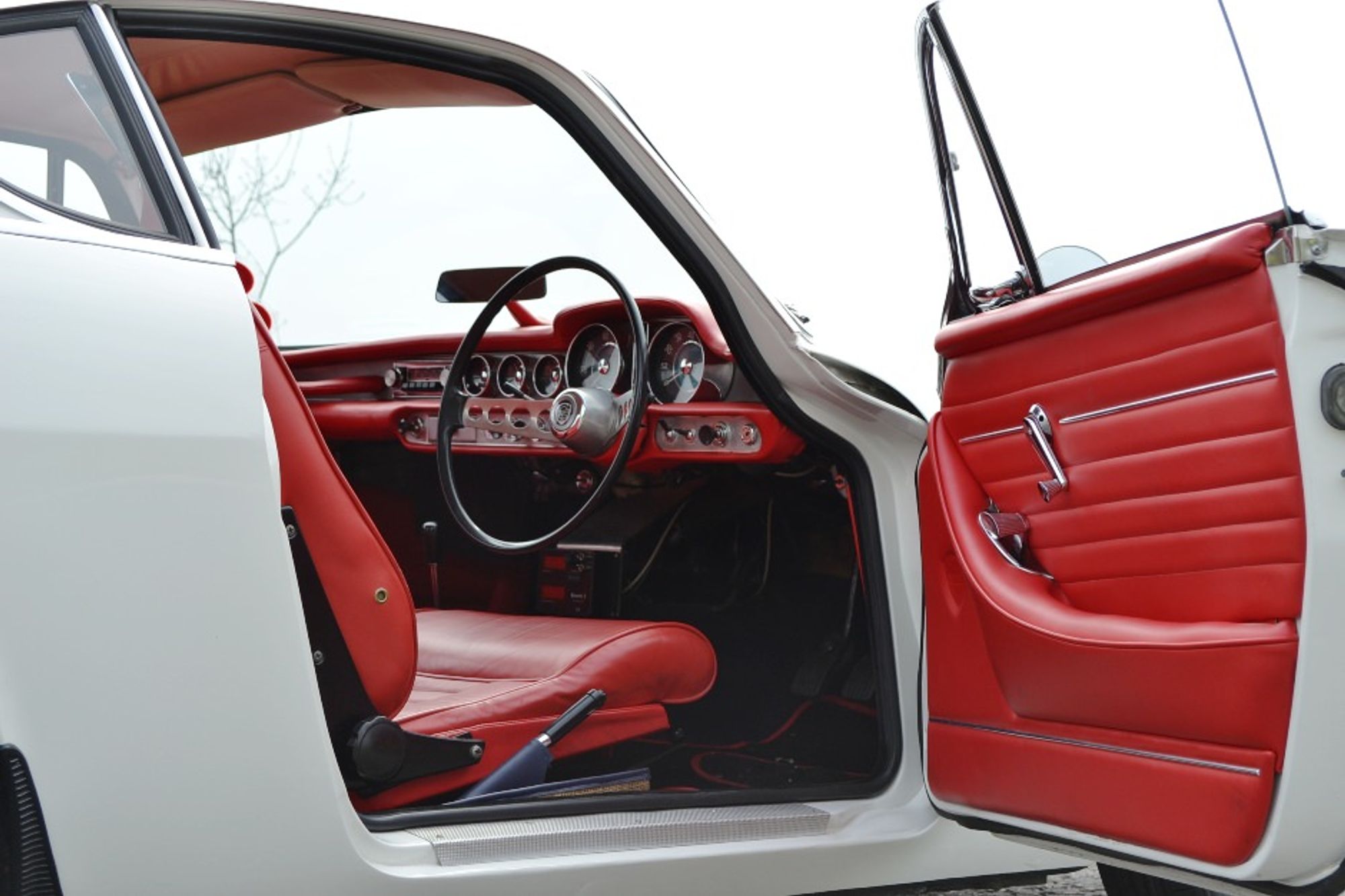 Volvo P1800 S
