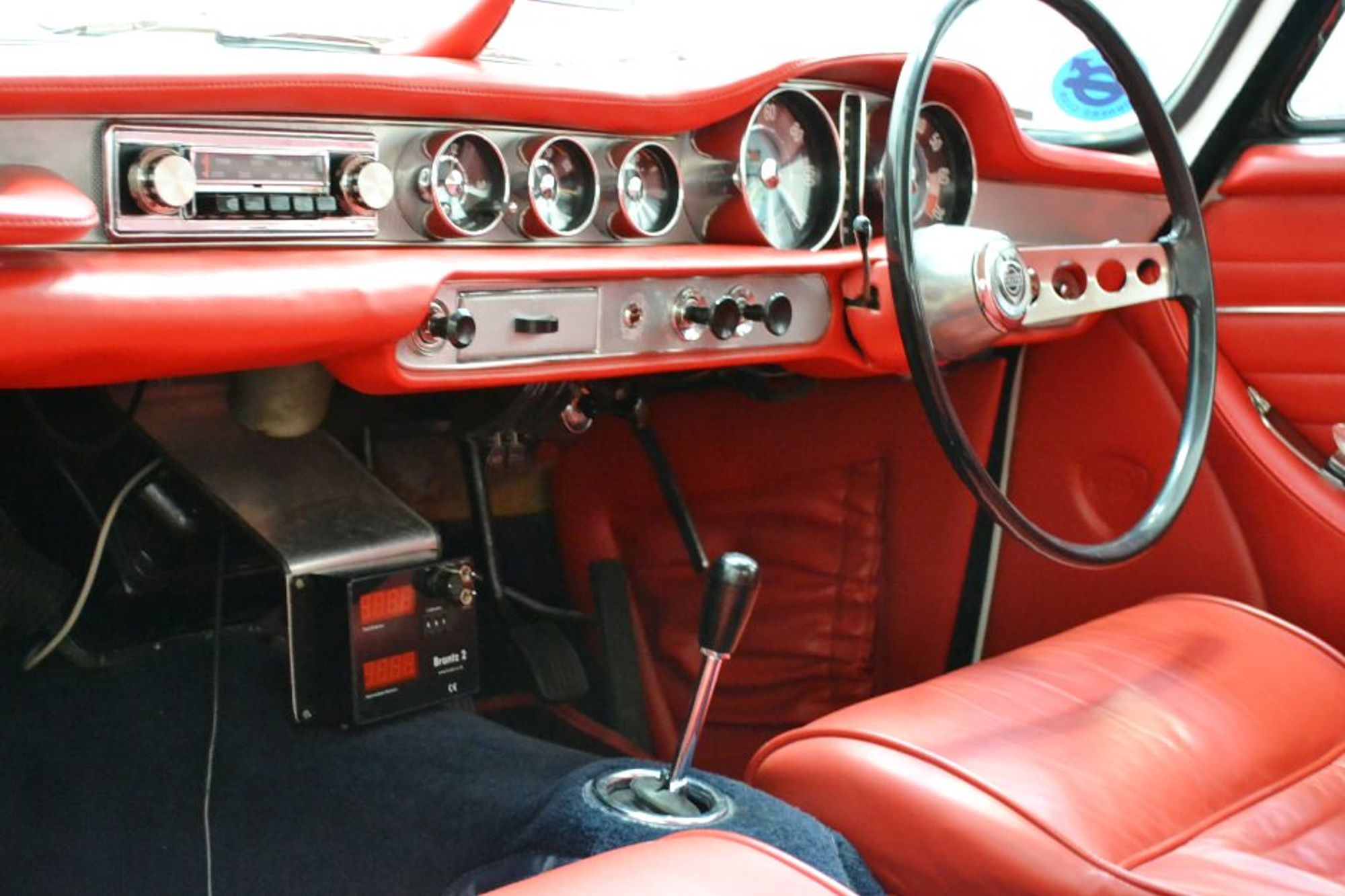 Volvo P1800 S
