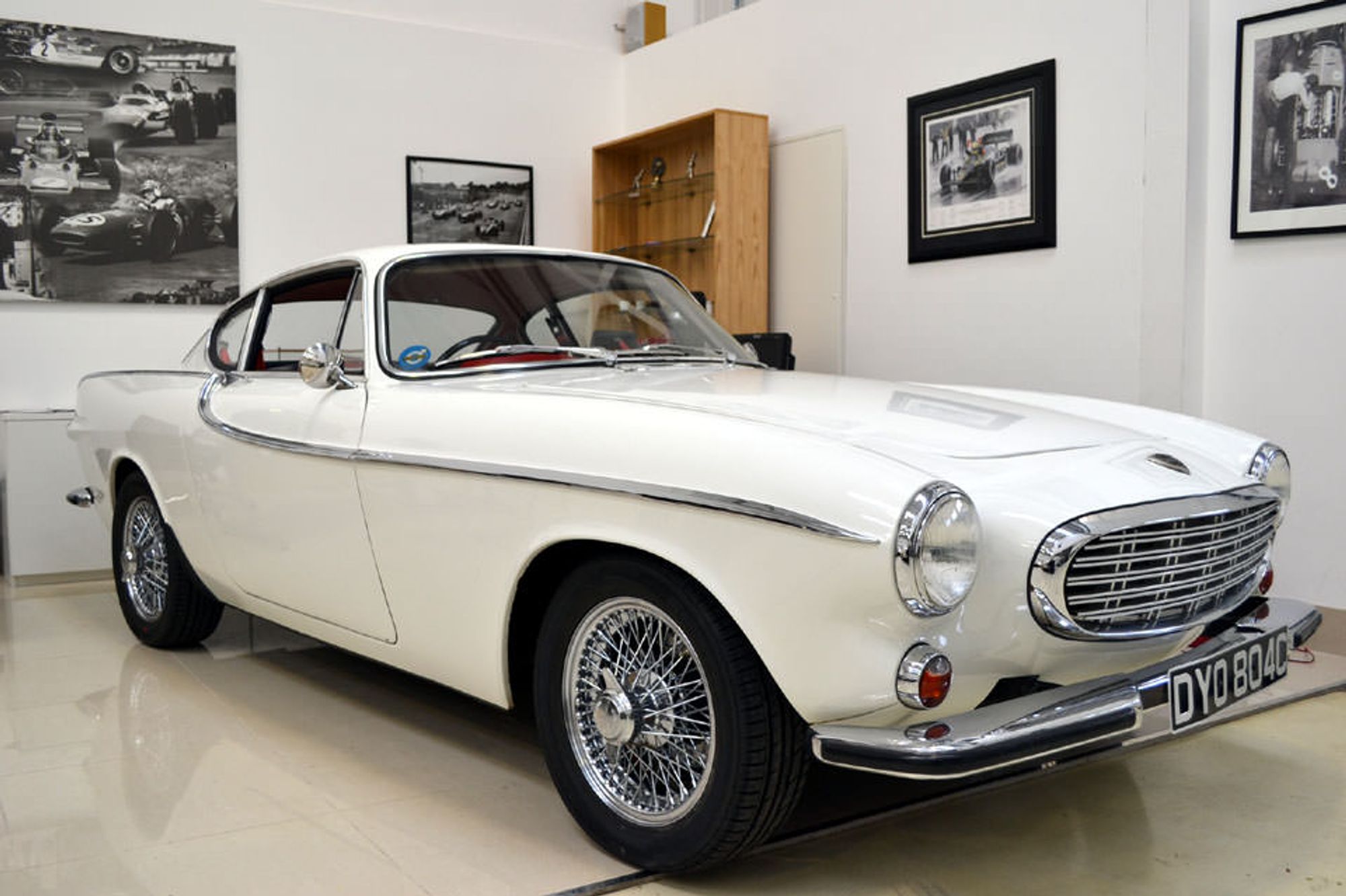 Volvo P1800 S