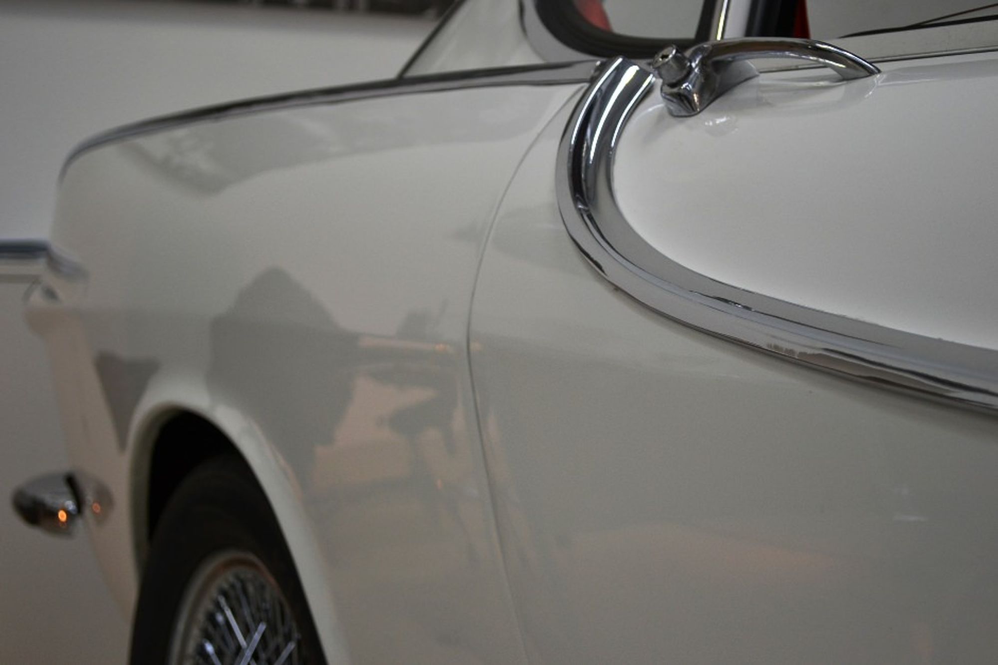 Volvo P1800 S