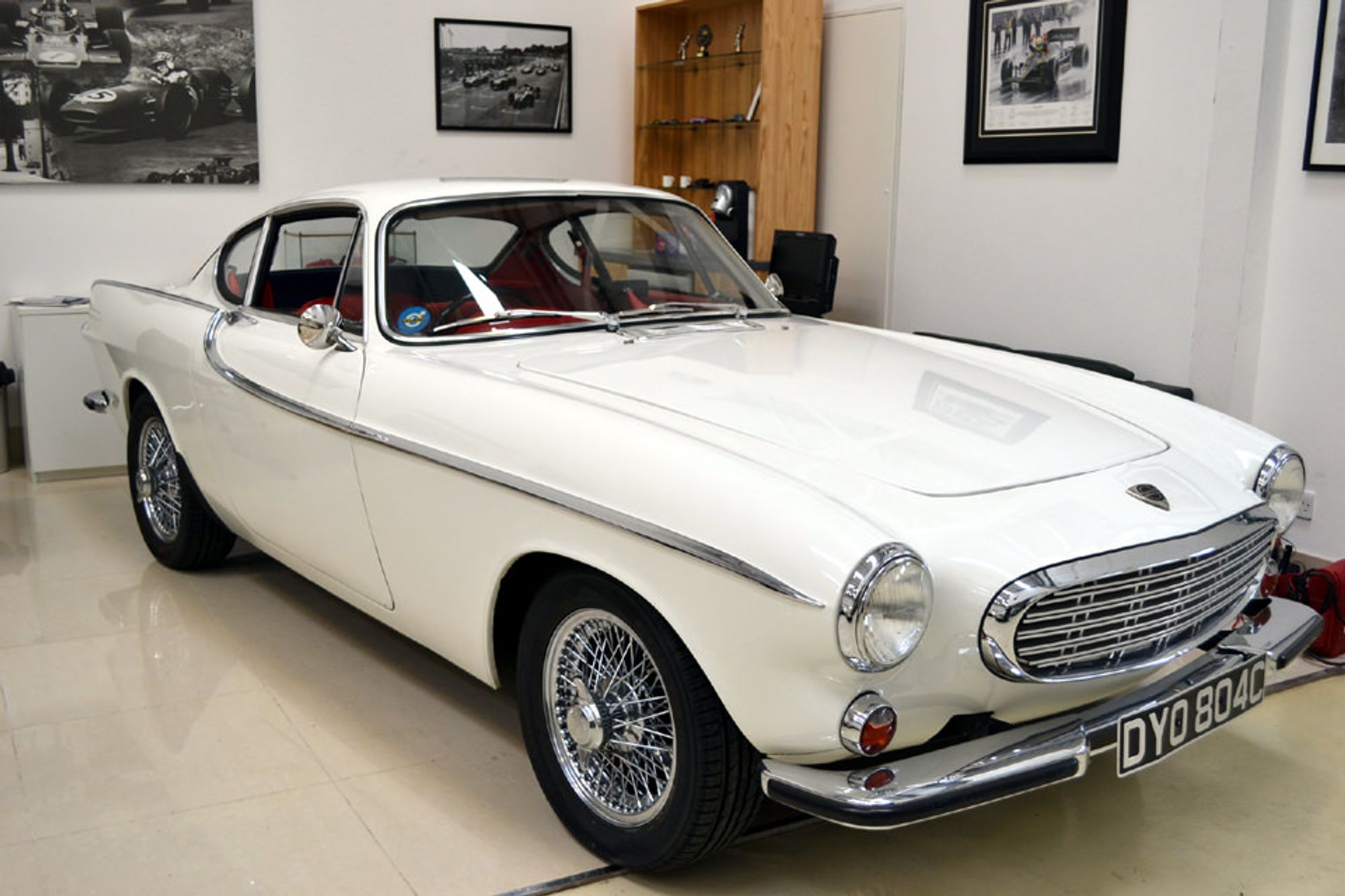 Volvo P1800 S