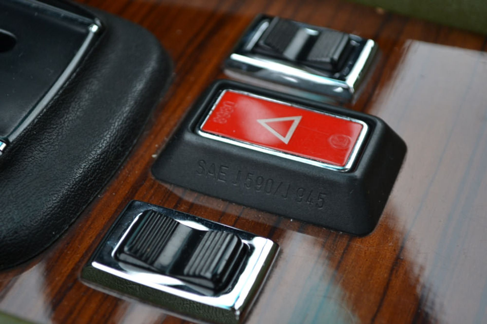 Mercedes-Benz 280SL AUTO