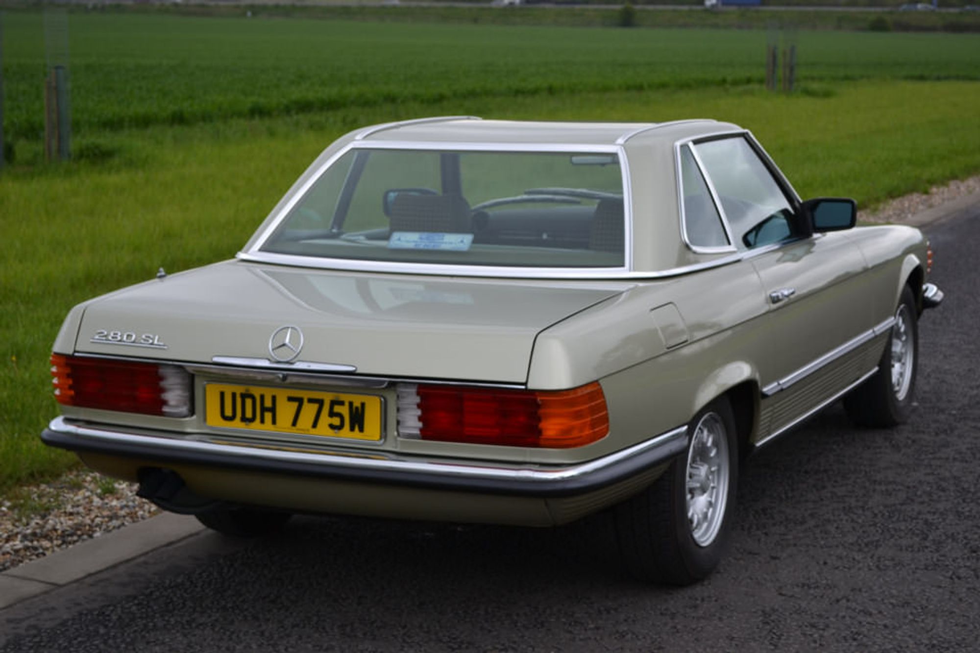 Mercedes-Benz 280SL AUTO
