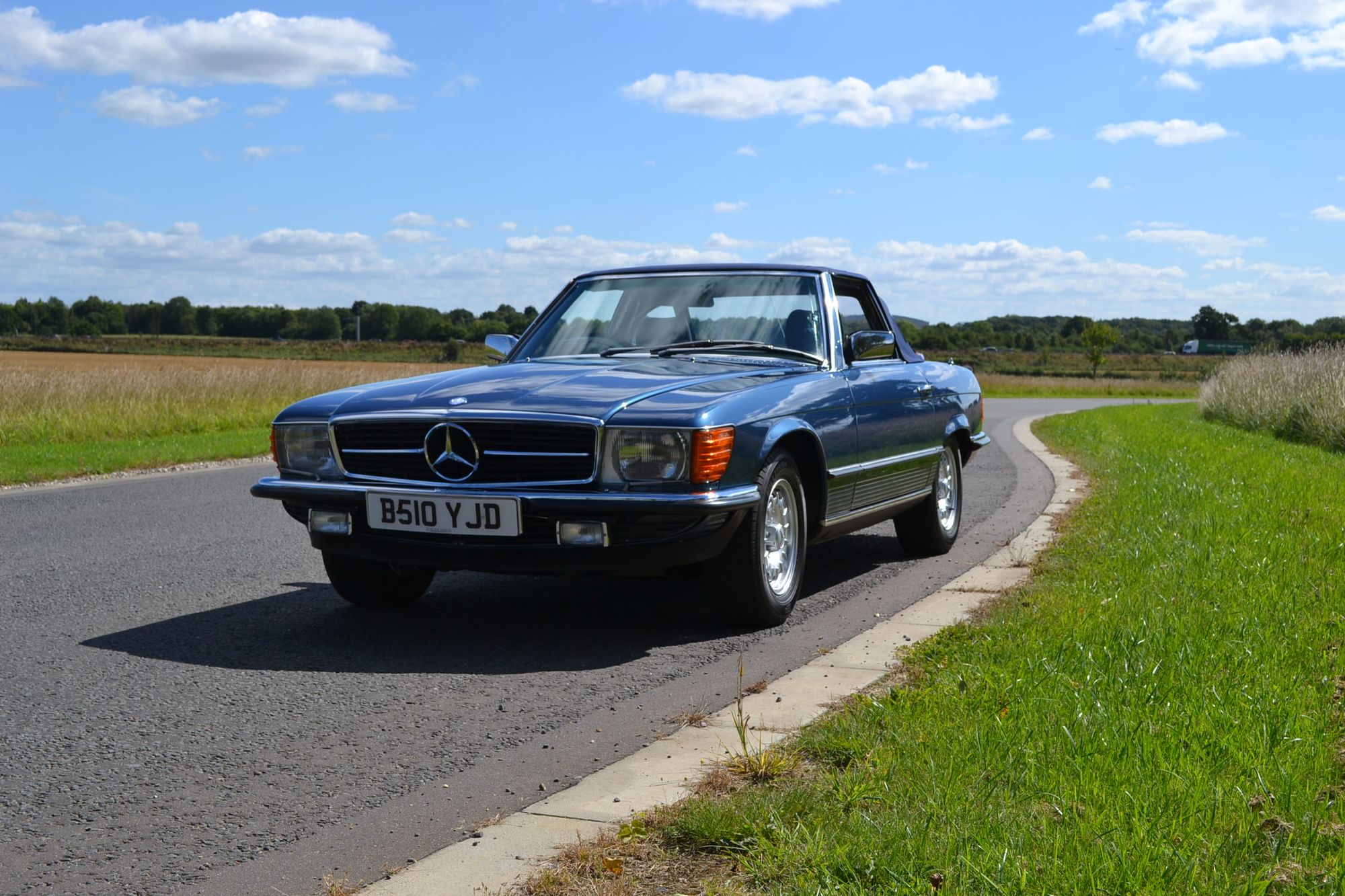 Mercedes-Benz 500 SL