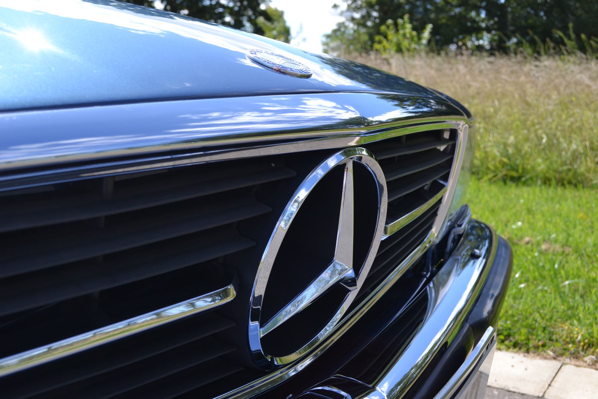 Mercedes-Benz 500 SL