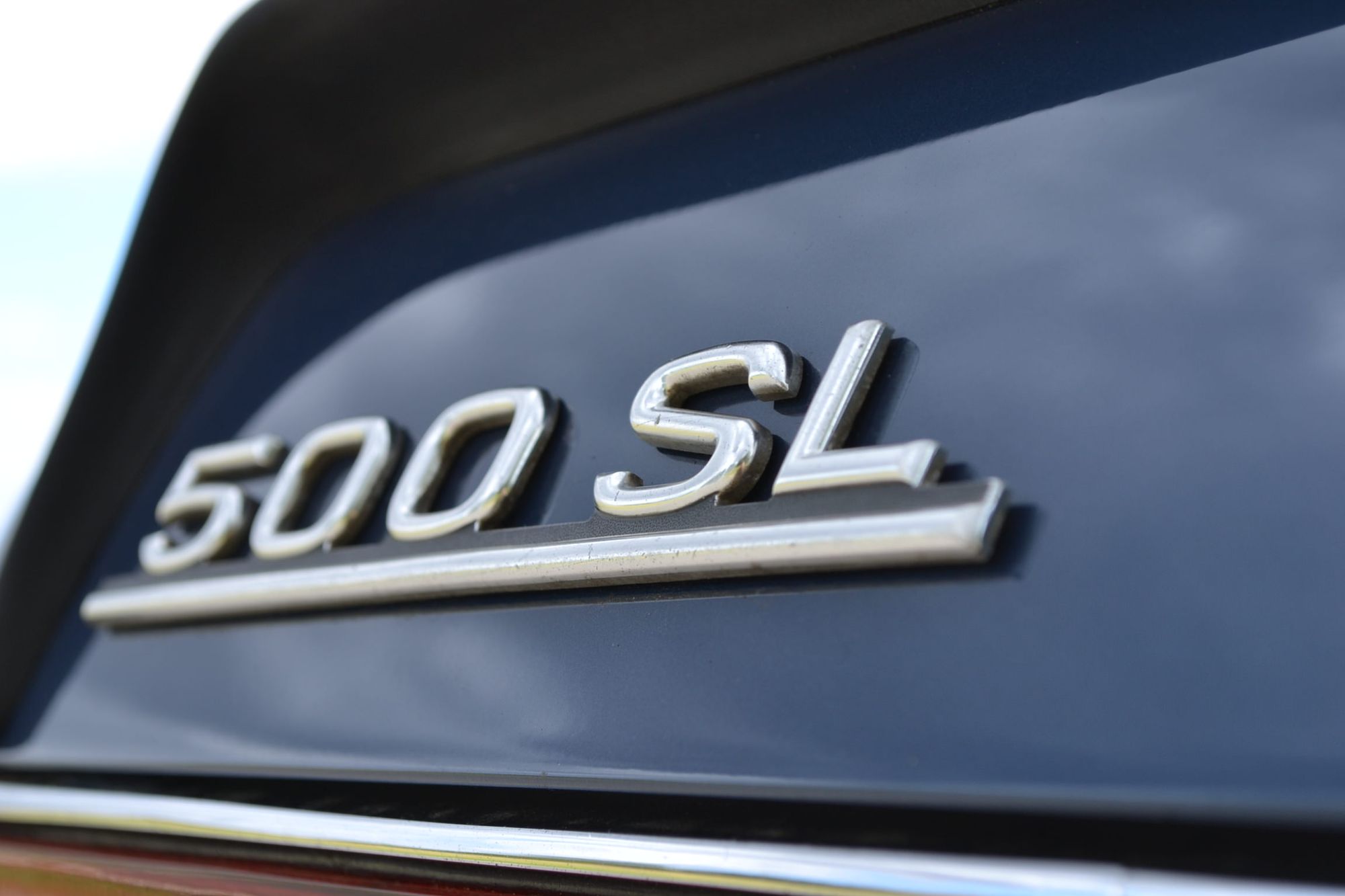 Mercedes-Benz 500 SL