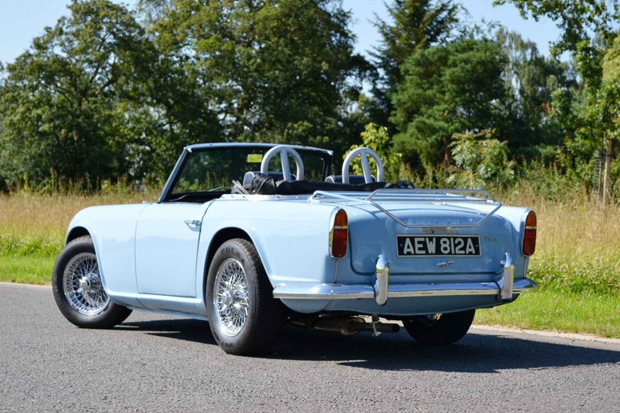 Triumph TR4