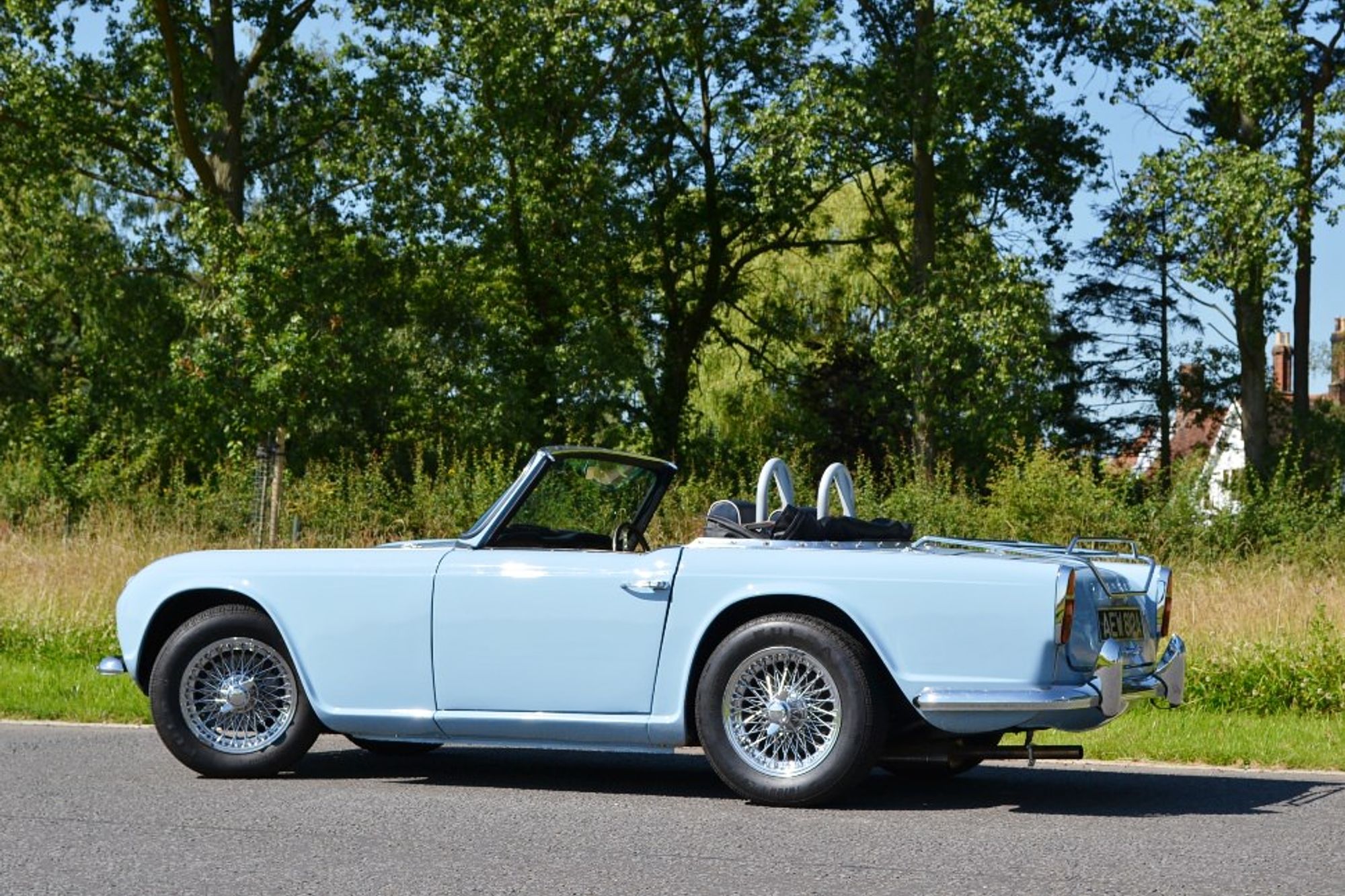 Triumph TR4