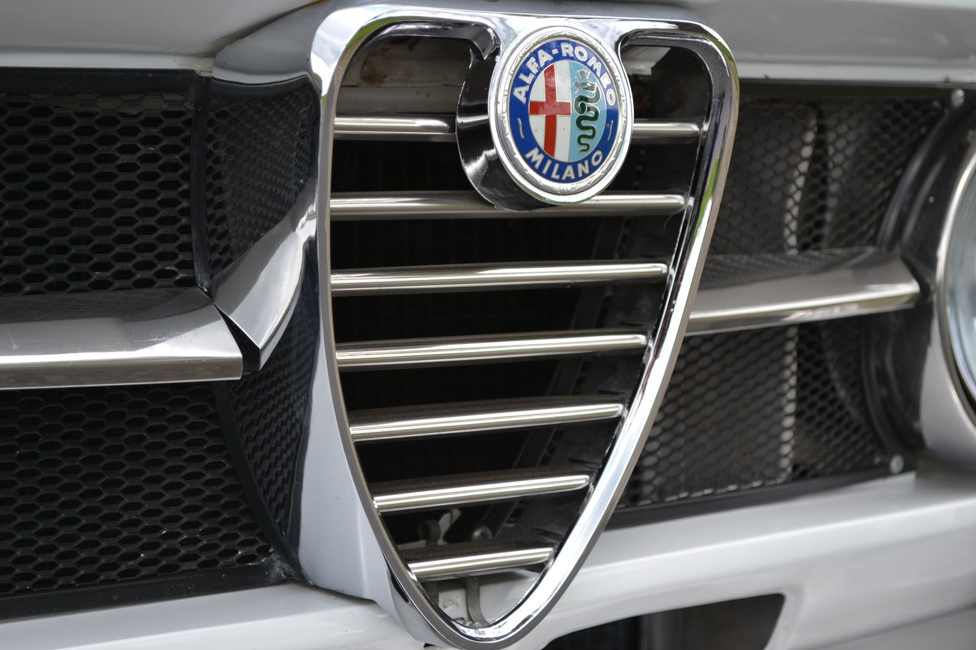 Alfa Romeo 1750 GTV 1750 GT VELOCE