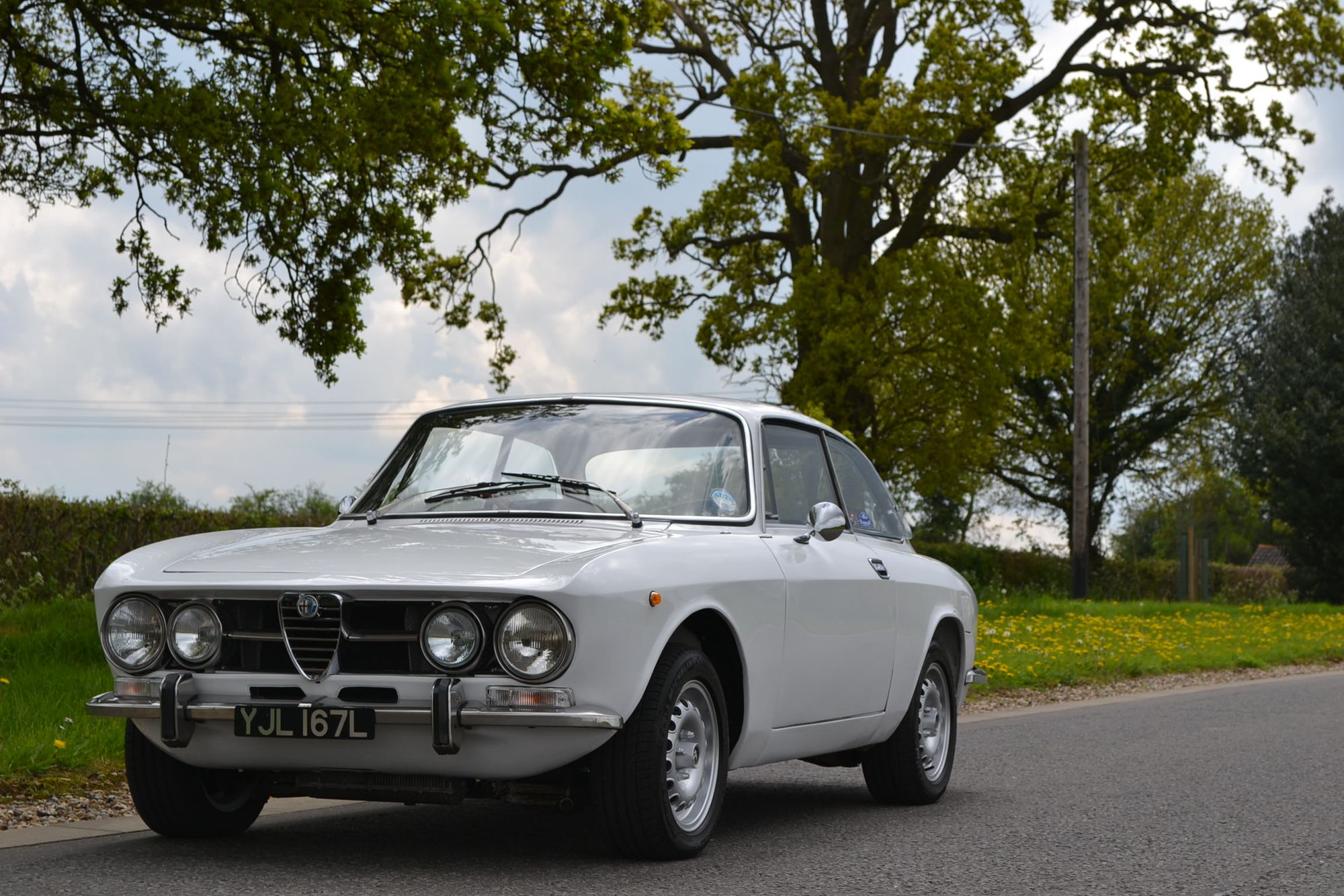 Alfa Romeo 1750 GTV 1750 GT VELOCE