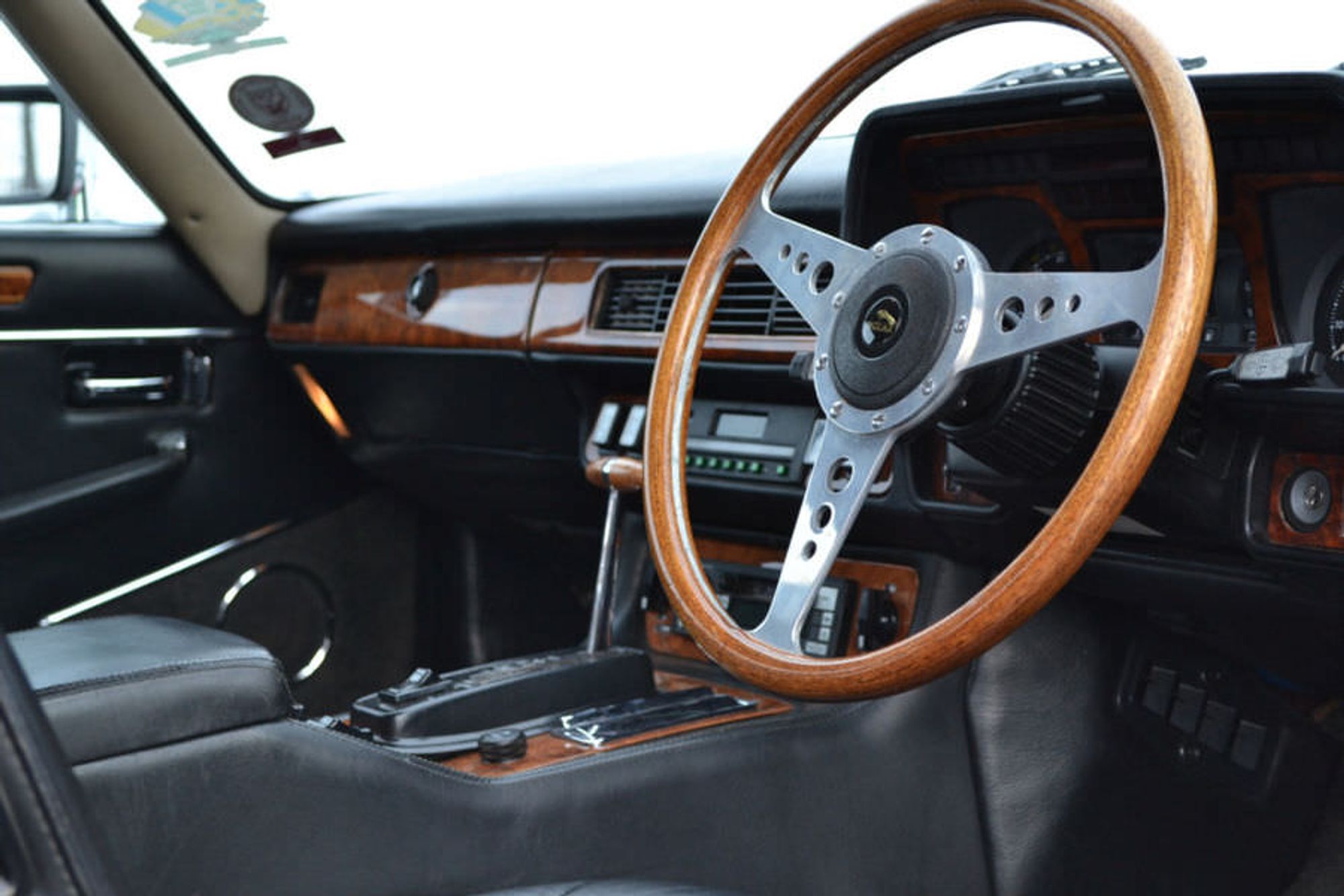 Jaguar XJS HE Auto