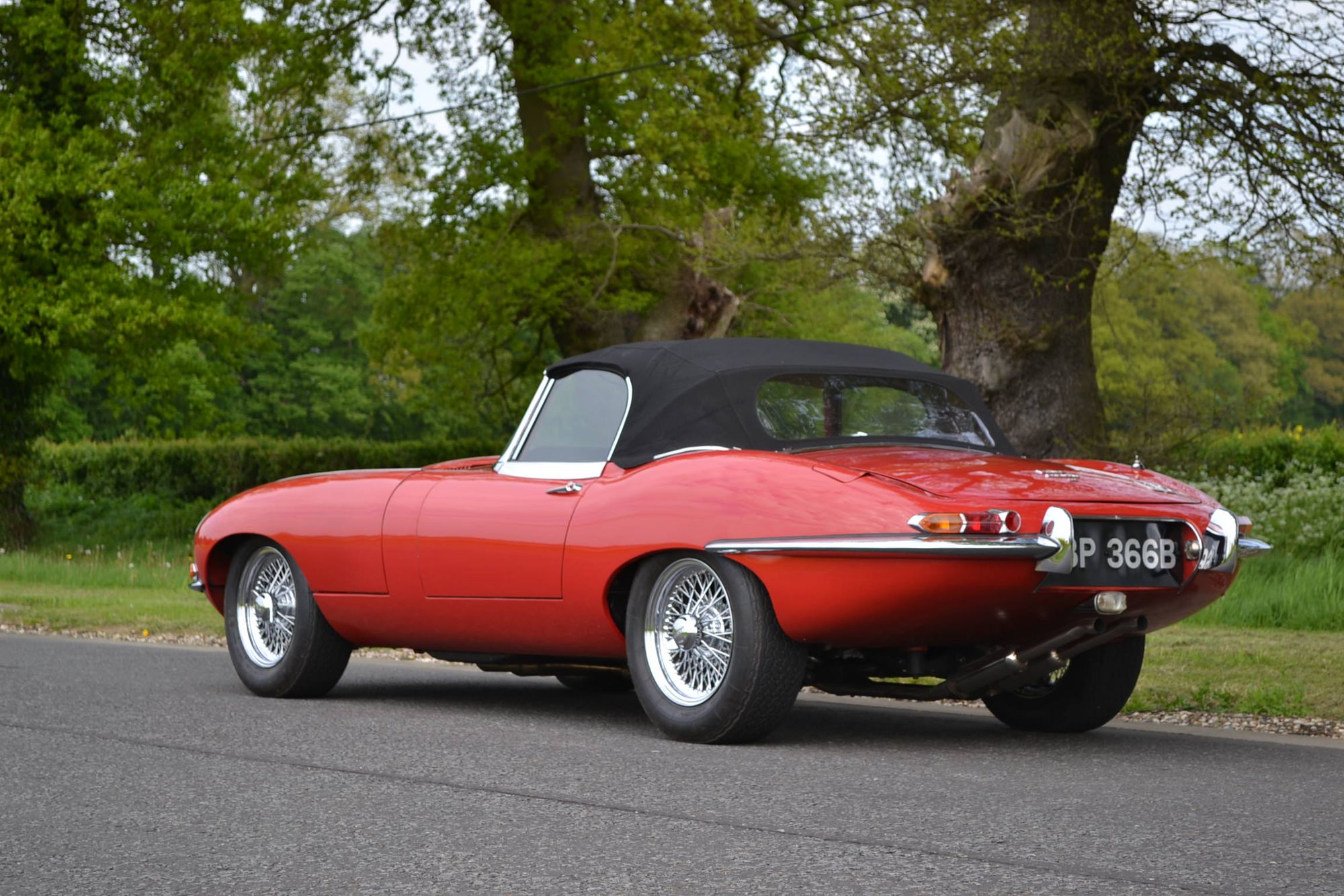 Jaguar E-Type Series 2 4.2 Roadster