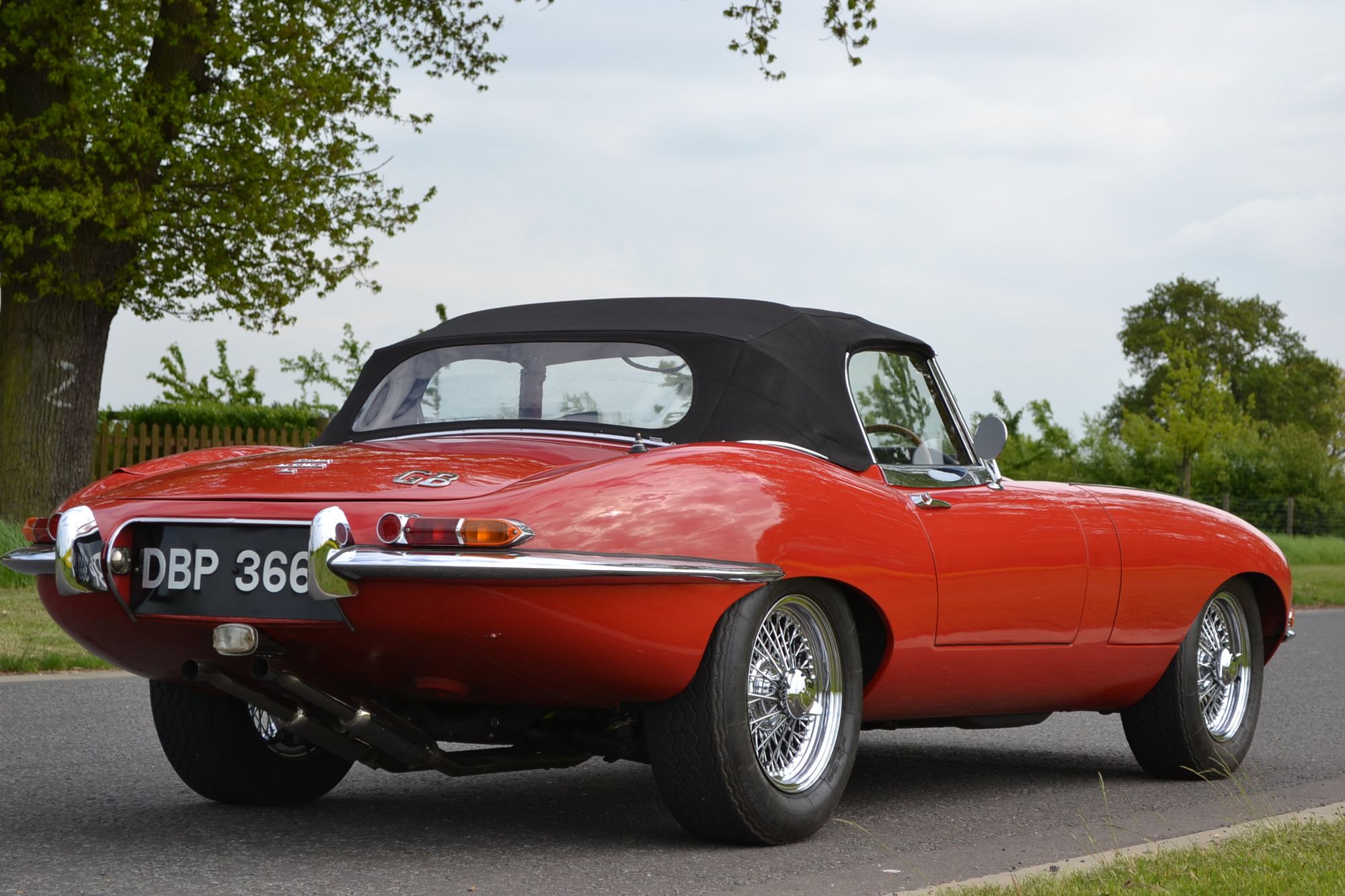 Jaguar E-Type Series 2 4.2 Roadster