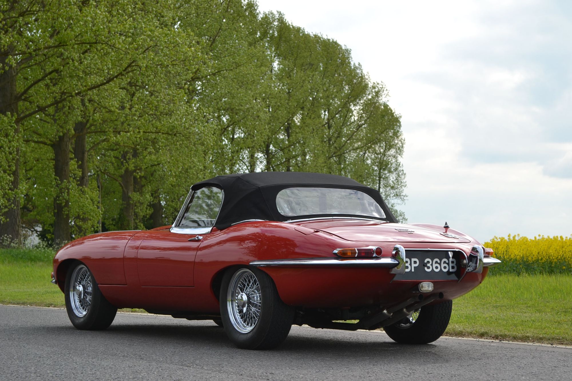 Jaguar E-Type Series 2 4.2 Roadster