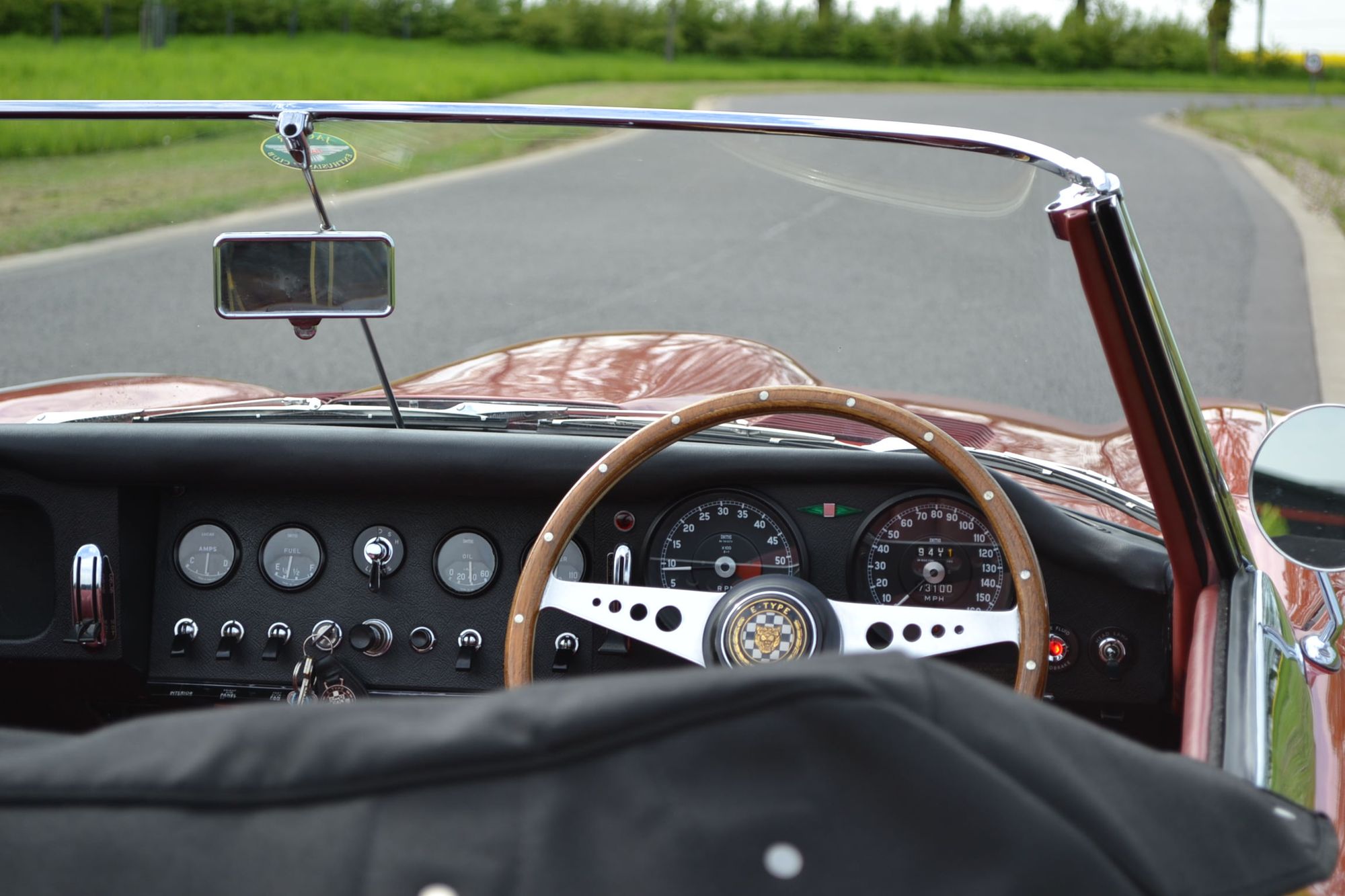 Jaguar E-Type Series 2 4.2 Roadster