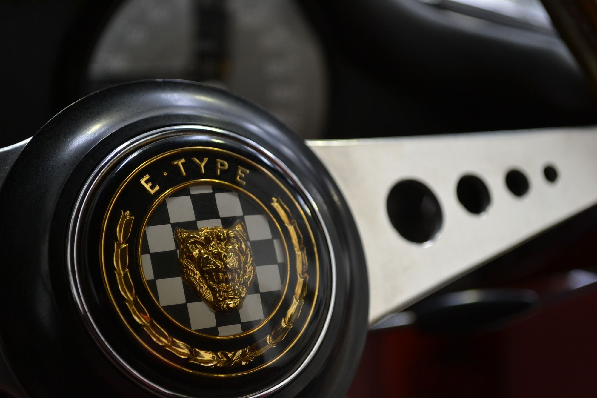 Jaguar E-Type Series 2 4.2 Roadster