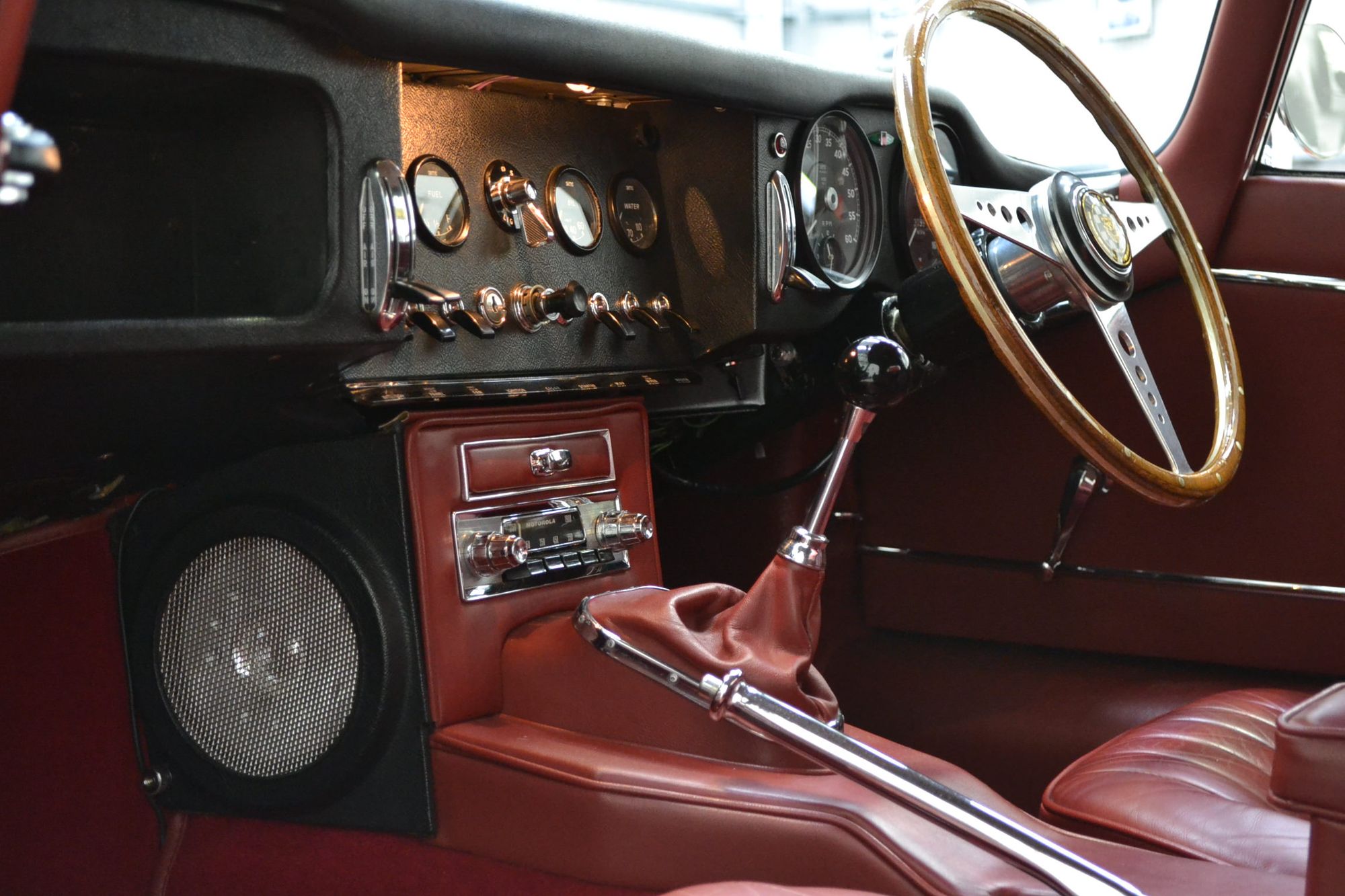 Jaguar E-Type Series 2 4.2 Roadster
