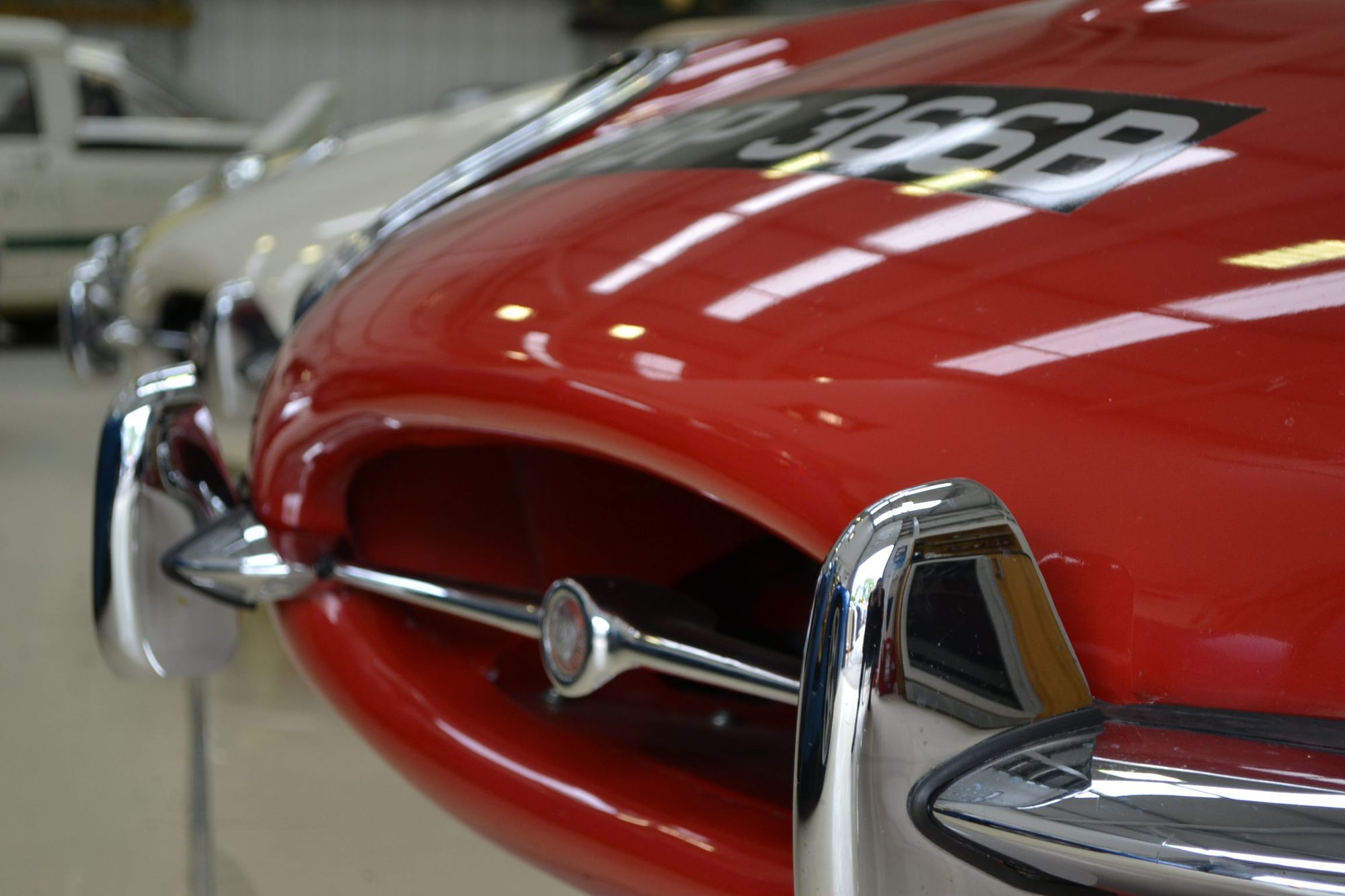 Jaguar E-Type Series 2 4.2 Roadster