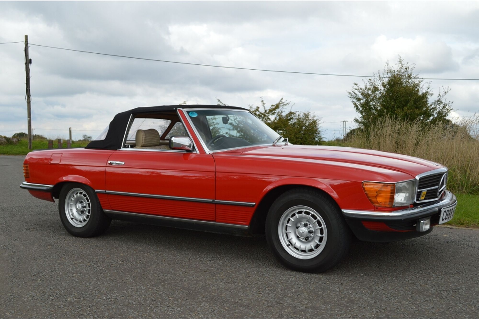 1985 Mercedes-Benz 1985 Mercedes 500SL R107