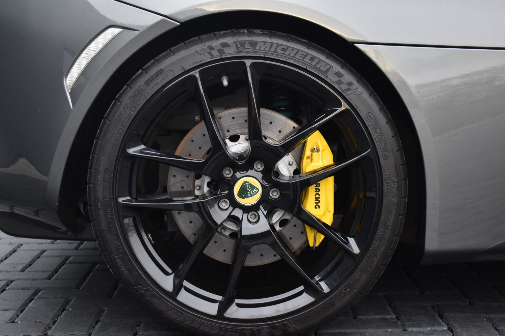2017 Lotus Evora